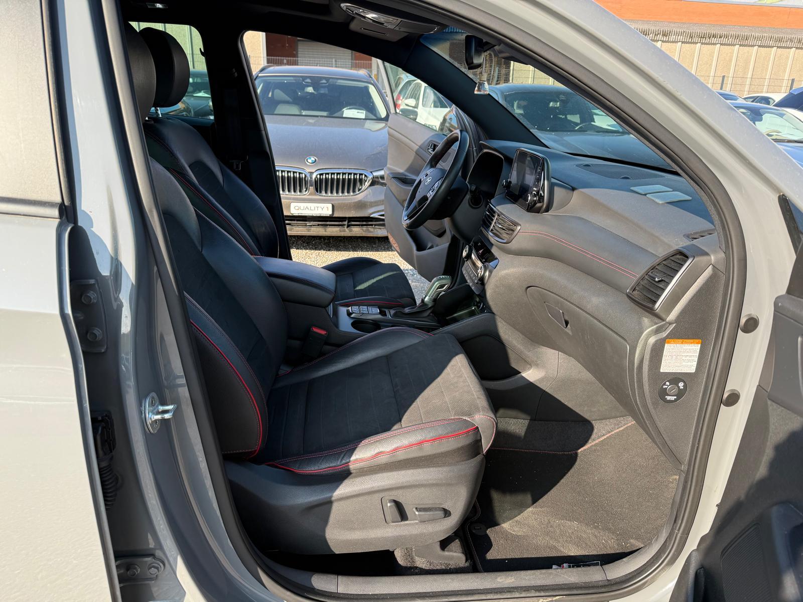 HYUNDAI Tucson 2.0 CRDi 185 N-Line 4WD-image-11