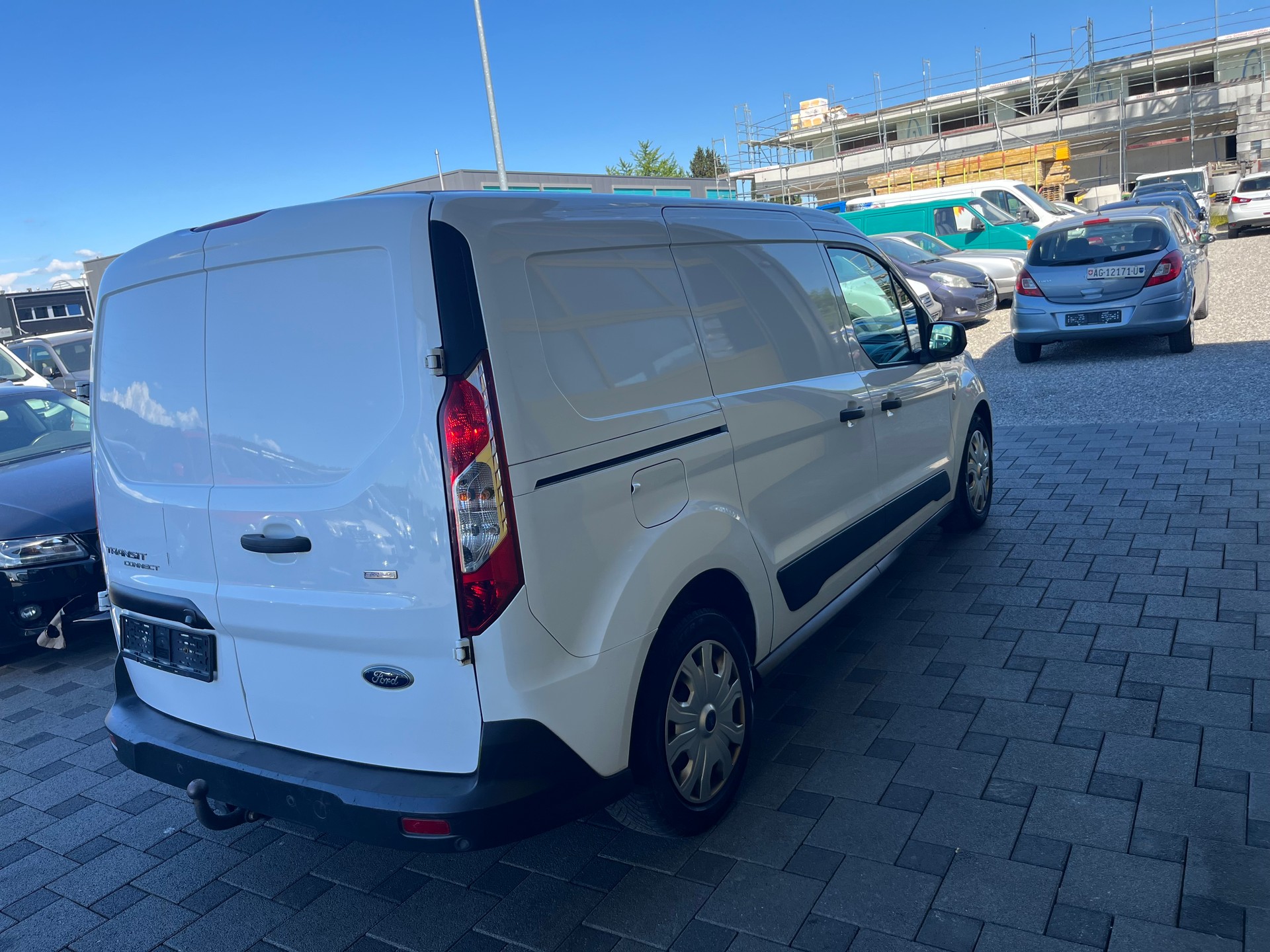FORD Transit Connect Van T230 1.5 Eco Blue Ambiente A-image-6