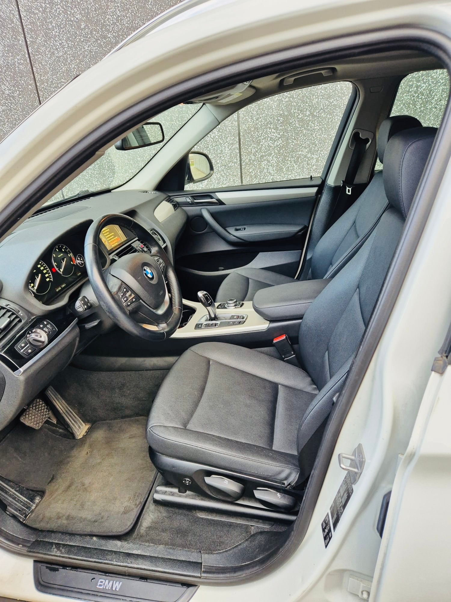 BMW X3 xDrive 20d xLine Steptronic-image-5