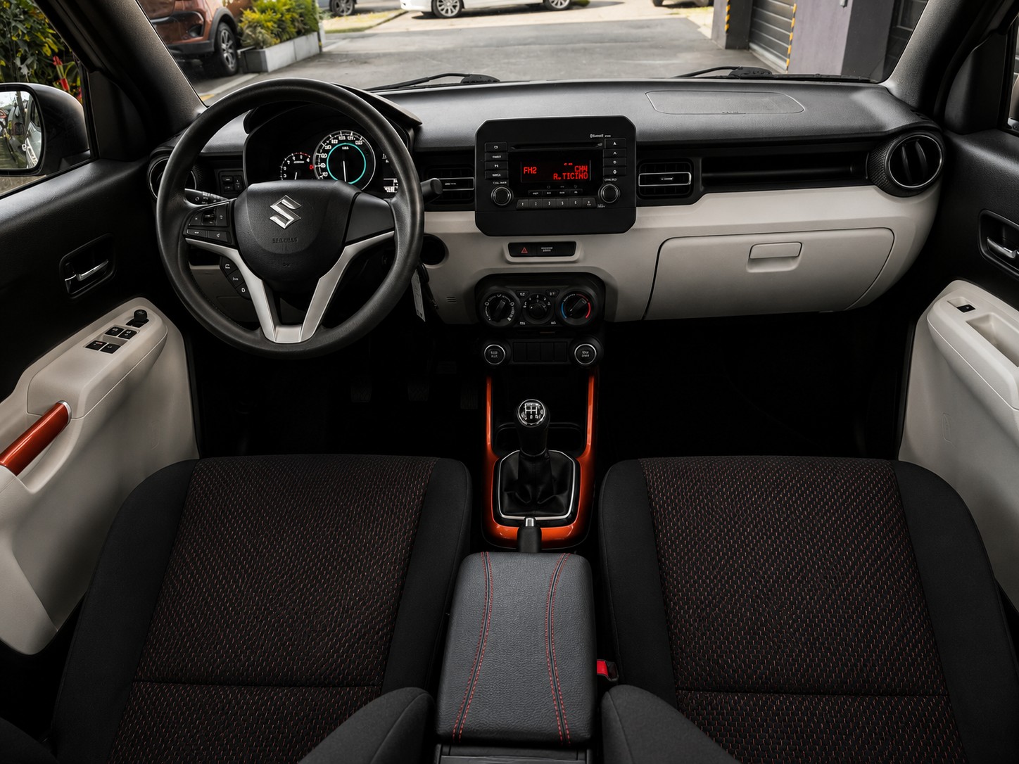 SUZUKI Ignis 1.2i Compact+ 4x4-image-9