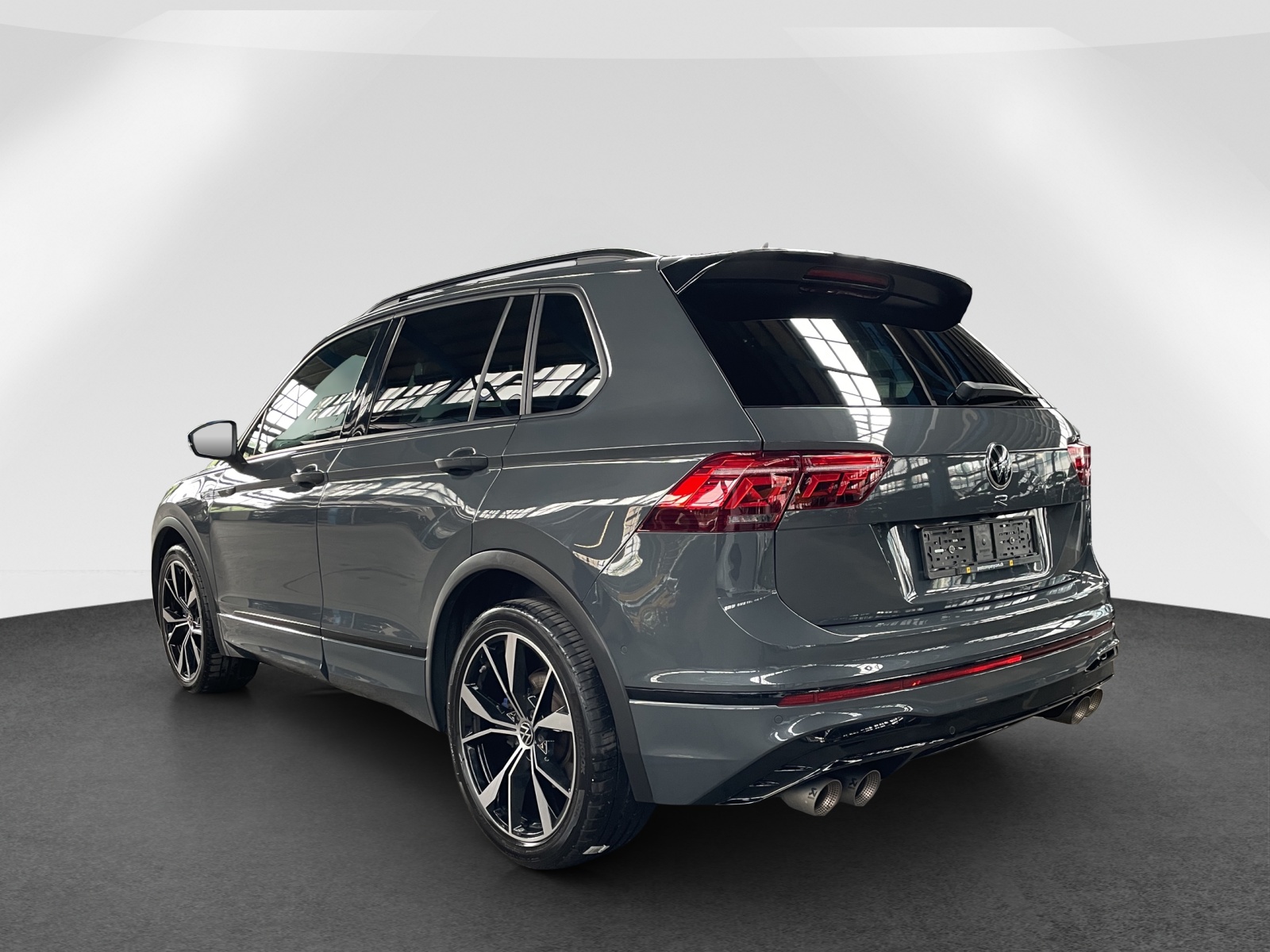 VW Tiguan 2.0 TSI R DSG-image-3