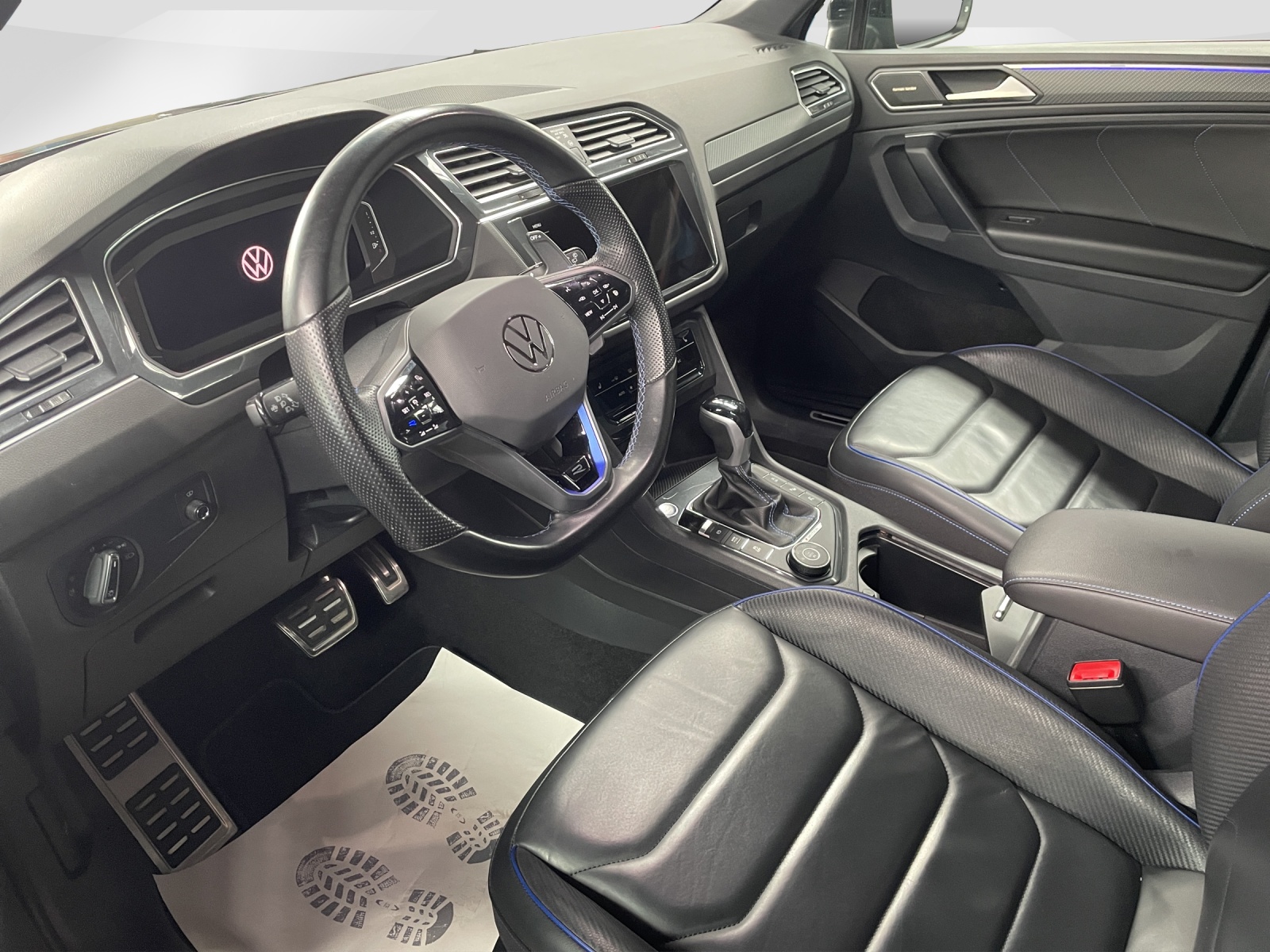 VW Tiguan 2.0 TSI R DSG-image-6