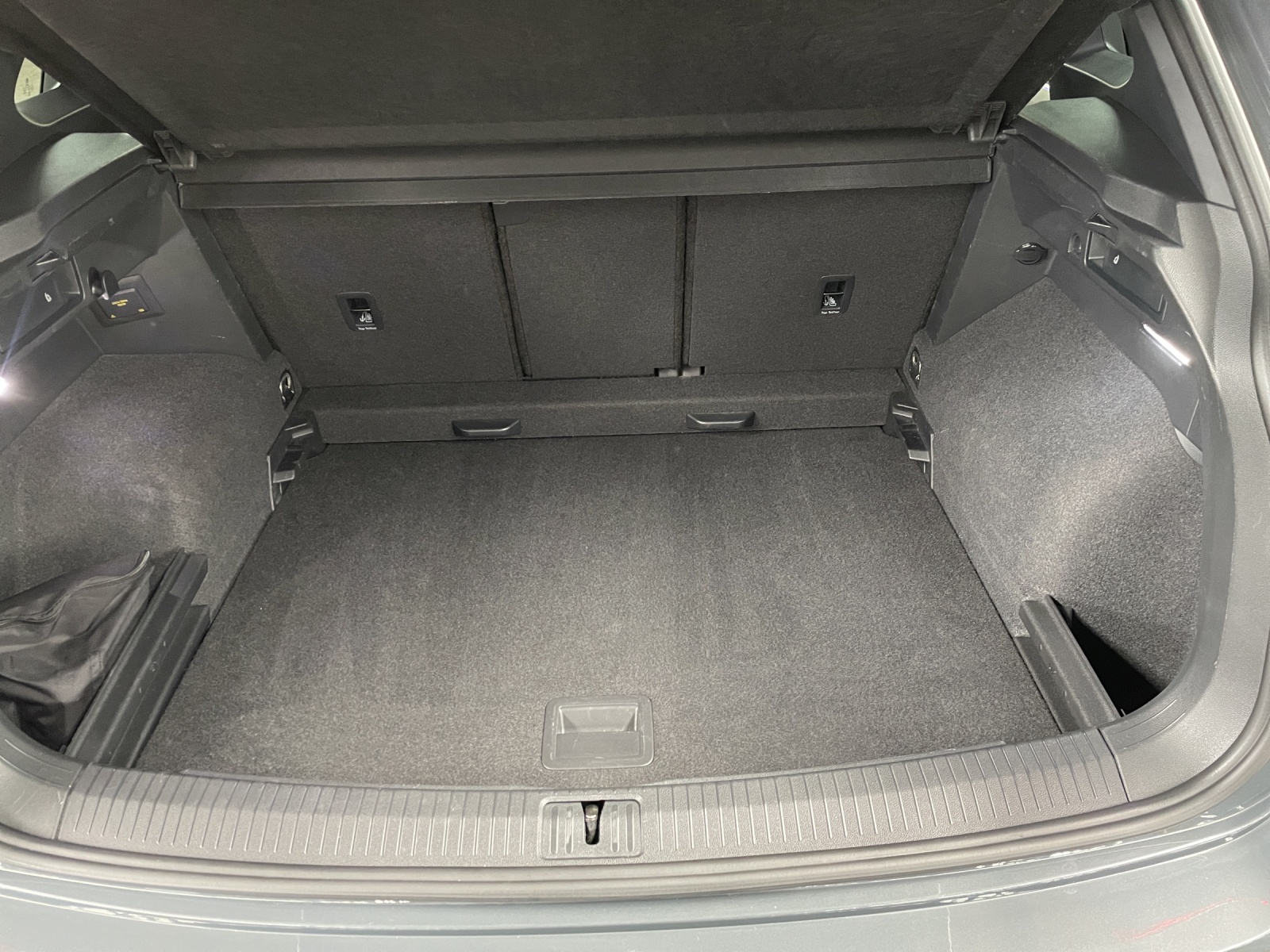 VW Tiguan 2.0 TSI R DSG-image-10
