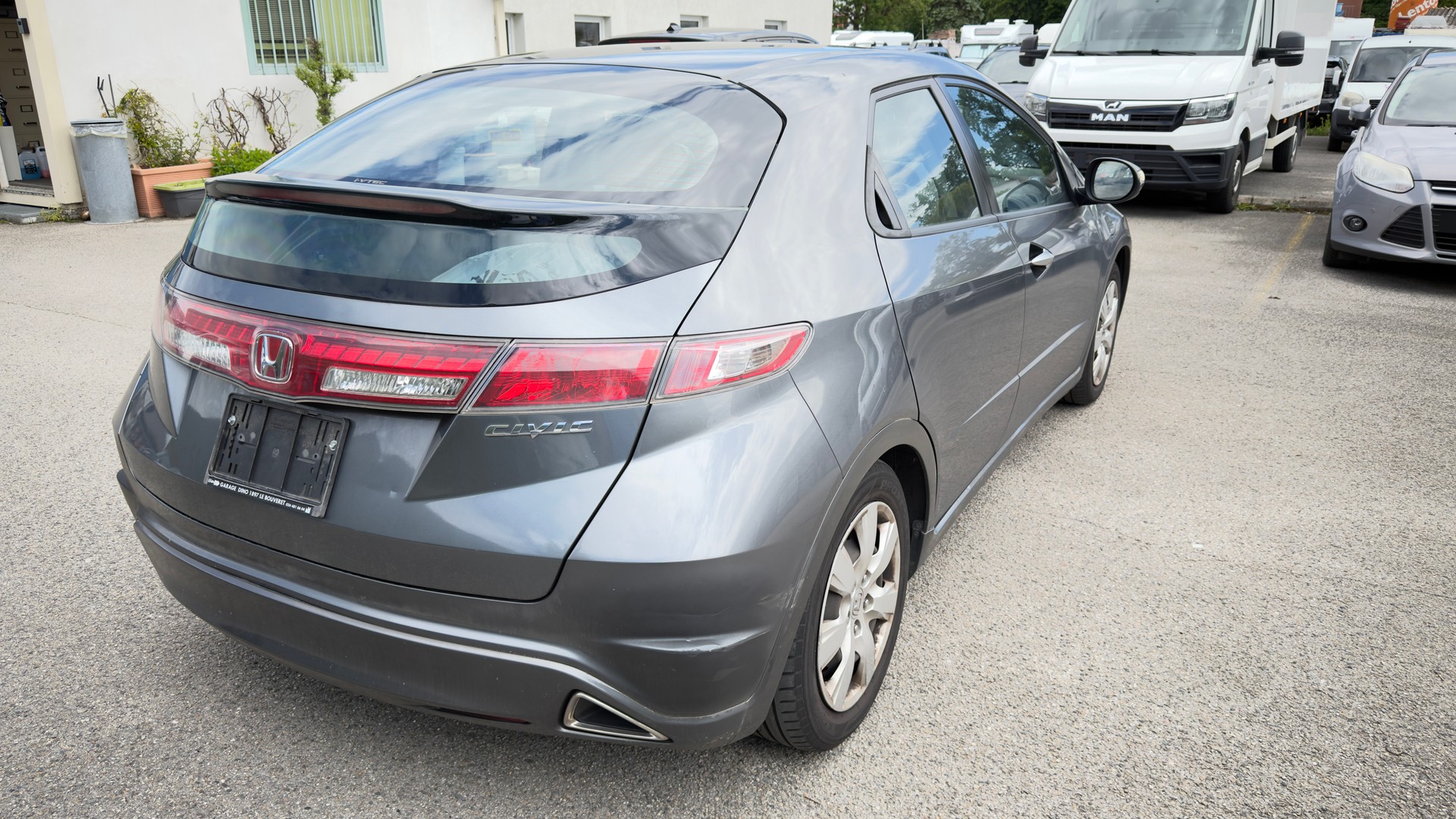 HONDA Civic 1.4i Comfort-image-5