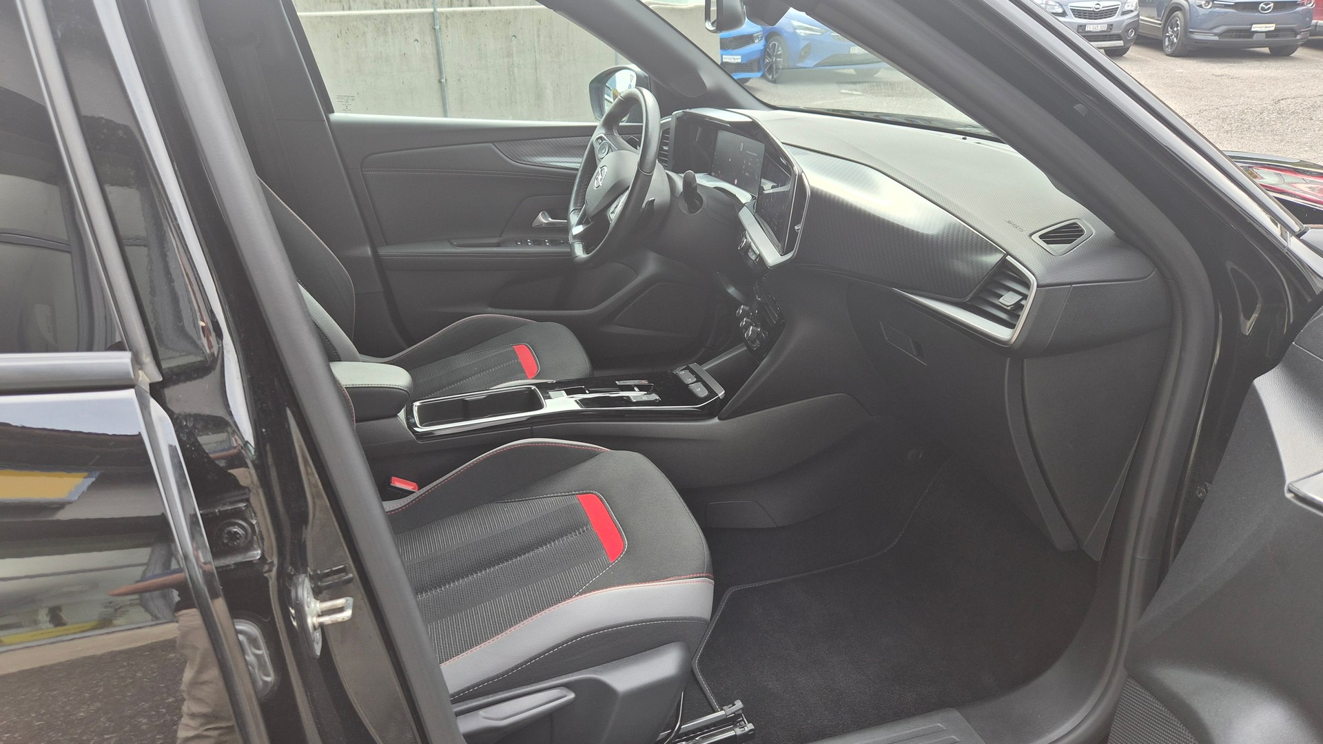 OPEL Mokka 1.2 Direct Injection Turbo GS Line Aut.-image-12