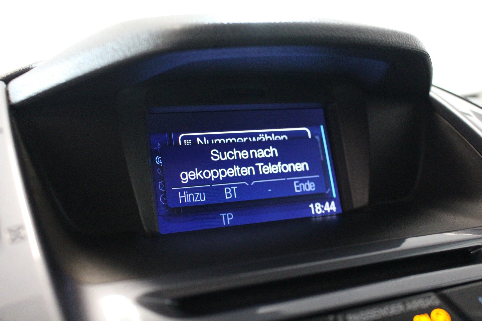 FORD Tourneo Connect 1.0 EcoB 100 Titanium-image-15