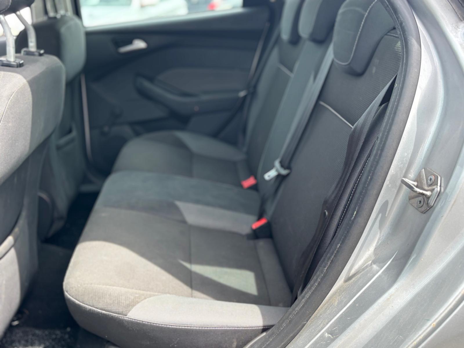 FORD Focus 2.0 TDCi Trend PowerShift-image-8
