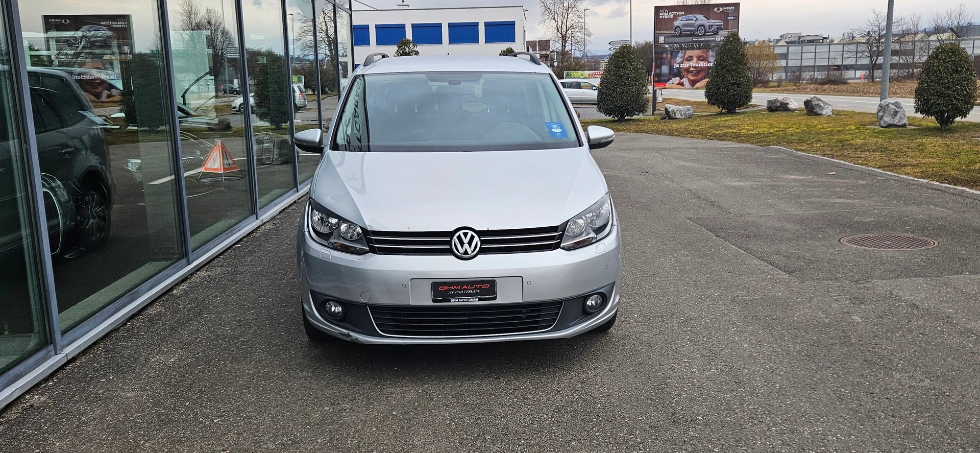 VW Touran 2.0 TDI BMT Comfortline DSG-image-2