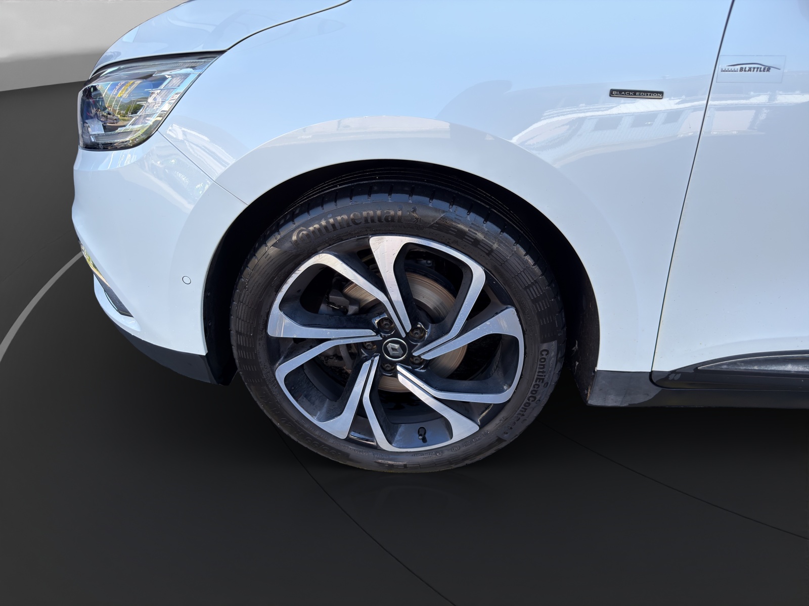 RENAULT Scénic 1.3 TCe 160 Black Edition EDC-image-9