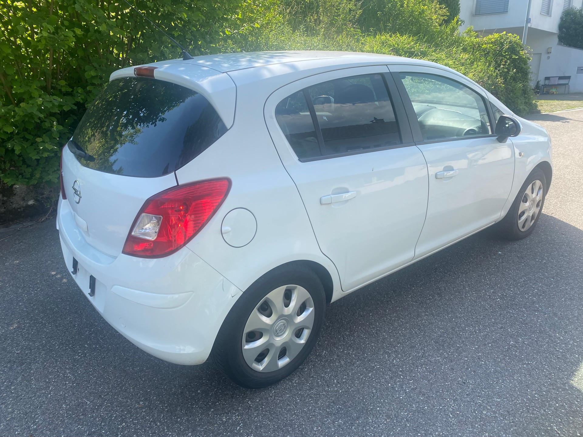 OPEL Corsa 1.4 TP Color Edition-image-4