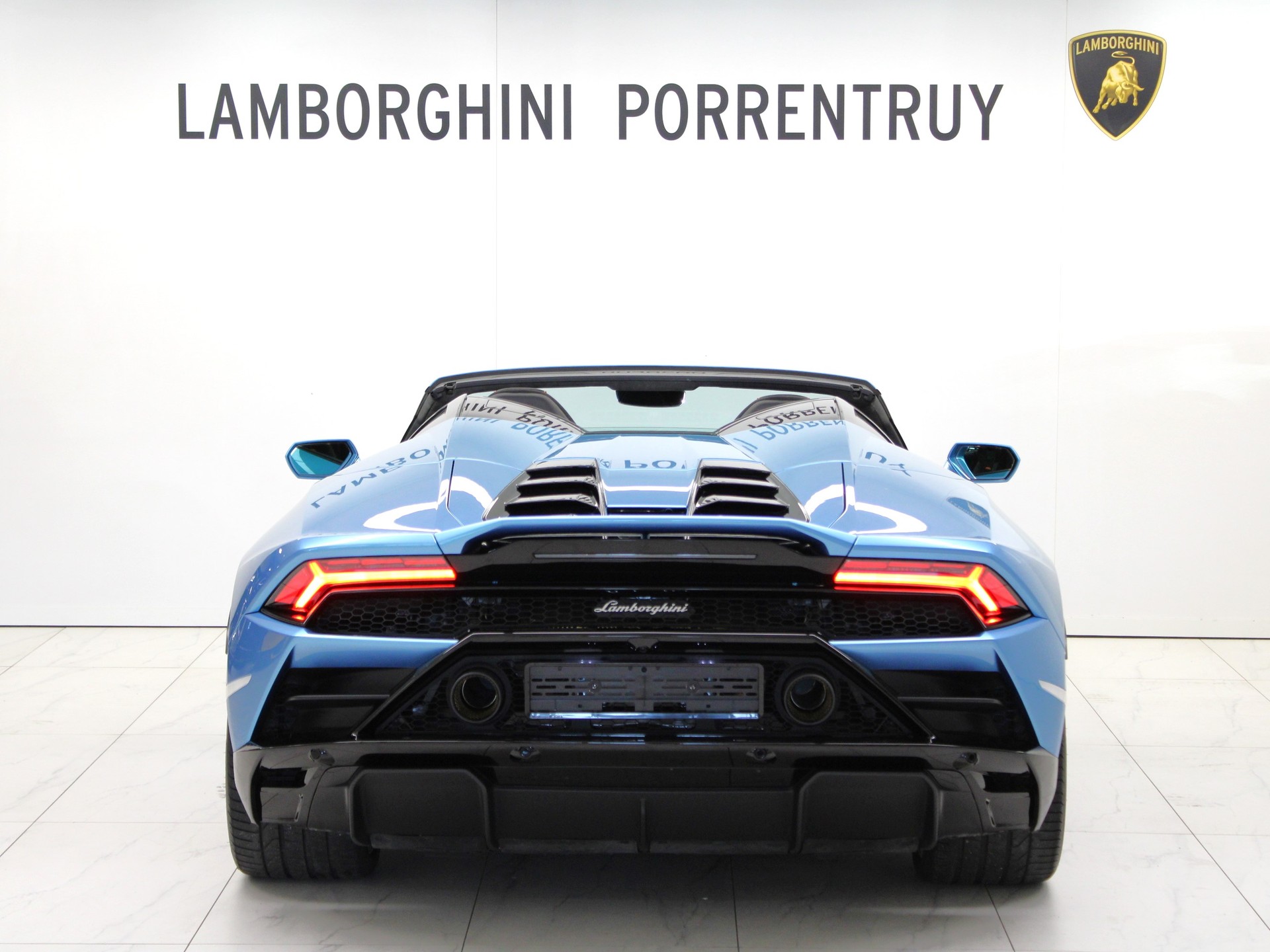 LAMBORGHINI Huracan LP610-2 Spyder RWD-image-3