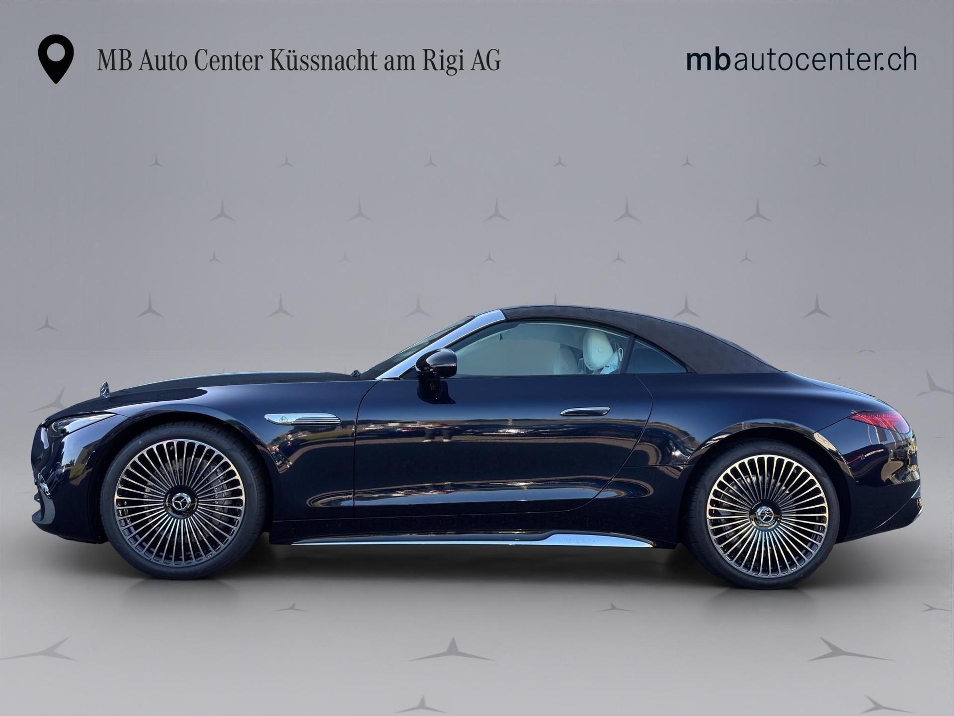 MERCEDES-BENZ SL 680 Monogram Series Maybach-showroom-element-2