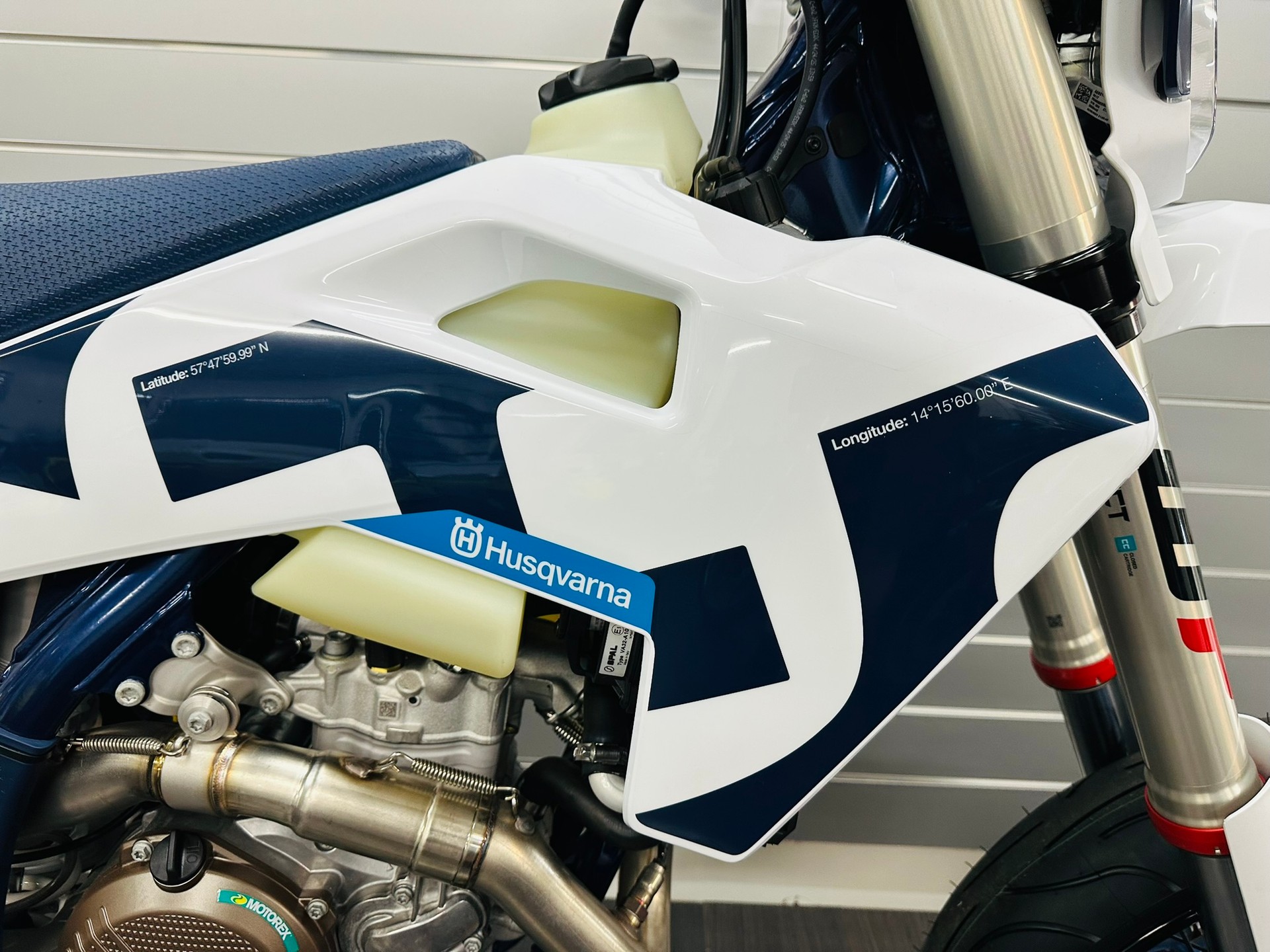 HUSQVARNA FE 501 Supermoto-showroom-element-1