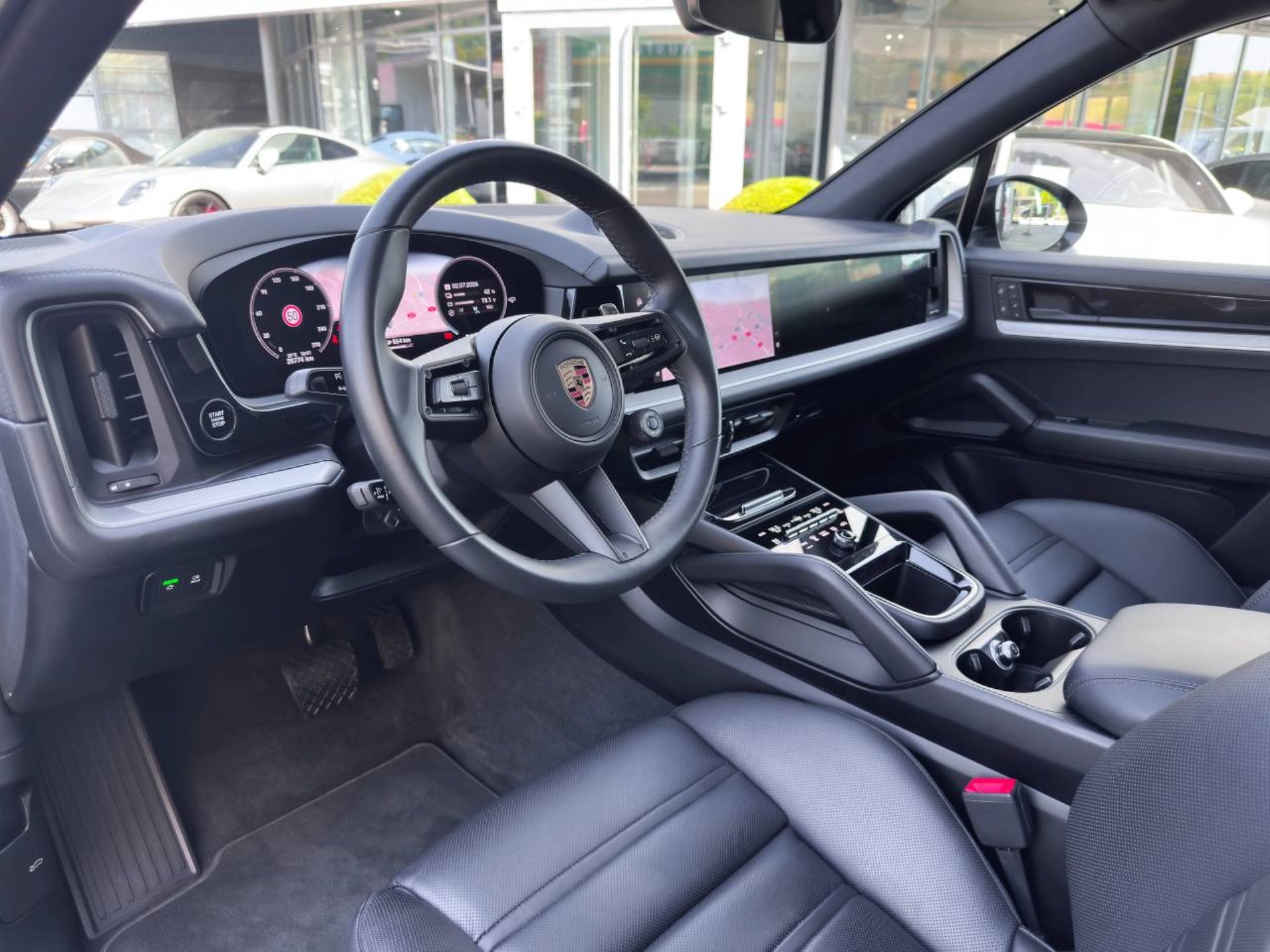 PORSCHE Cayenne E-Hybrid-image-3