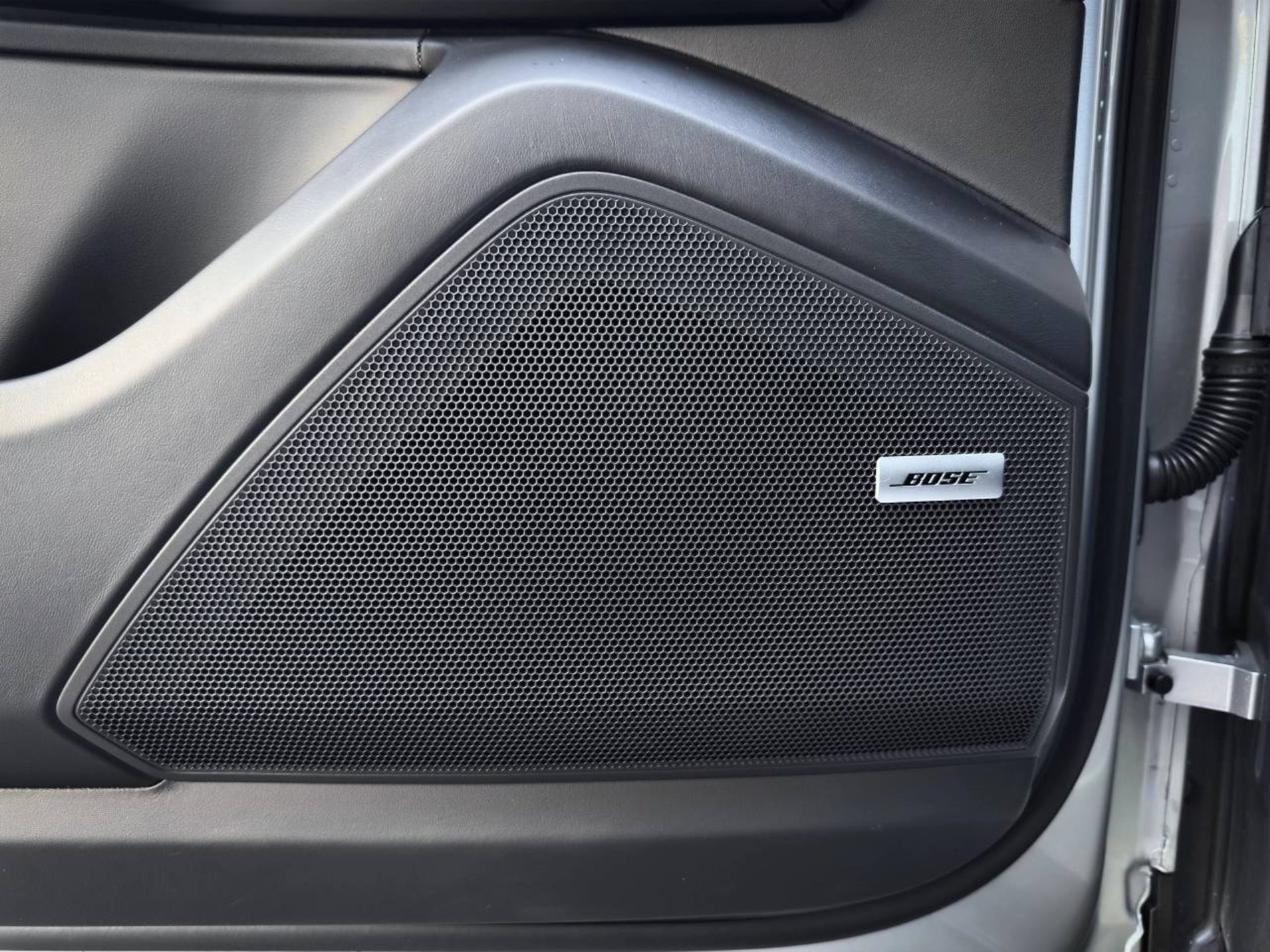 PORSCHE Cayenne E-Hybrid-image-25