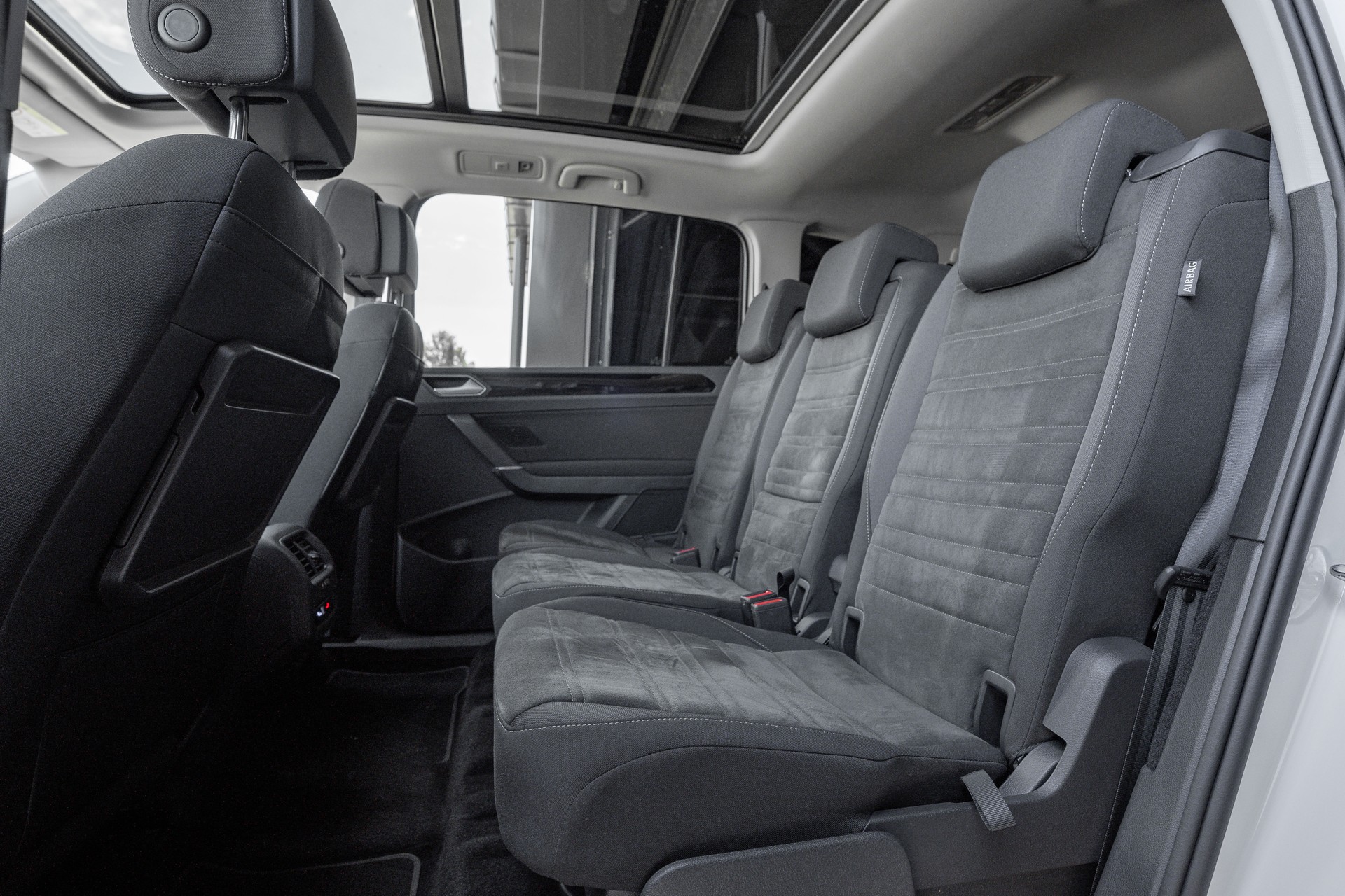 VW Touran 1.5 TSI EVO Highline DSG-image-11