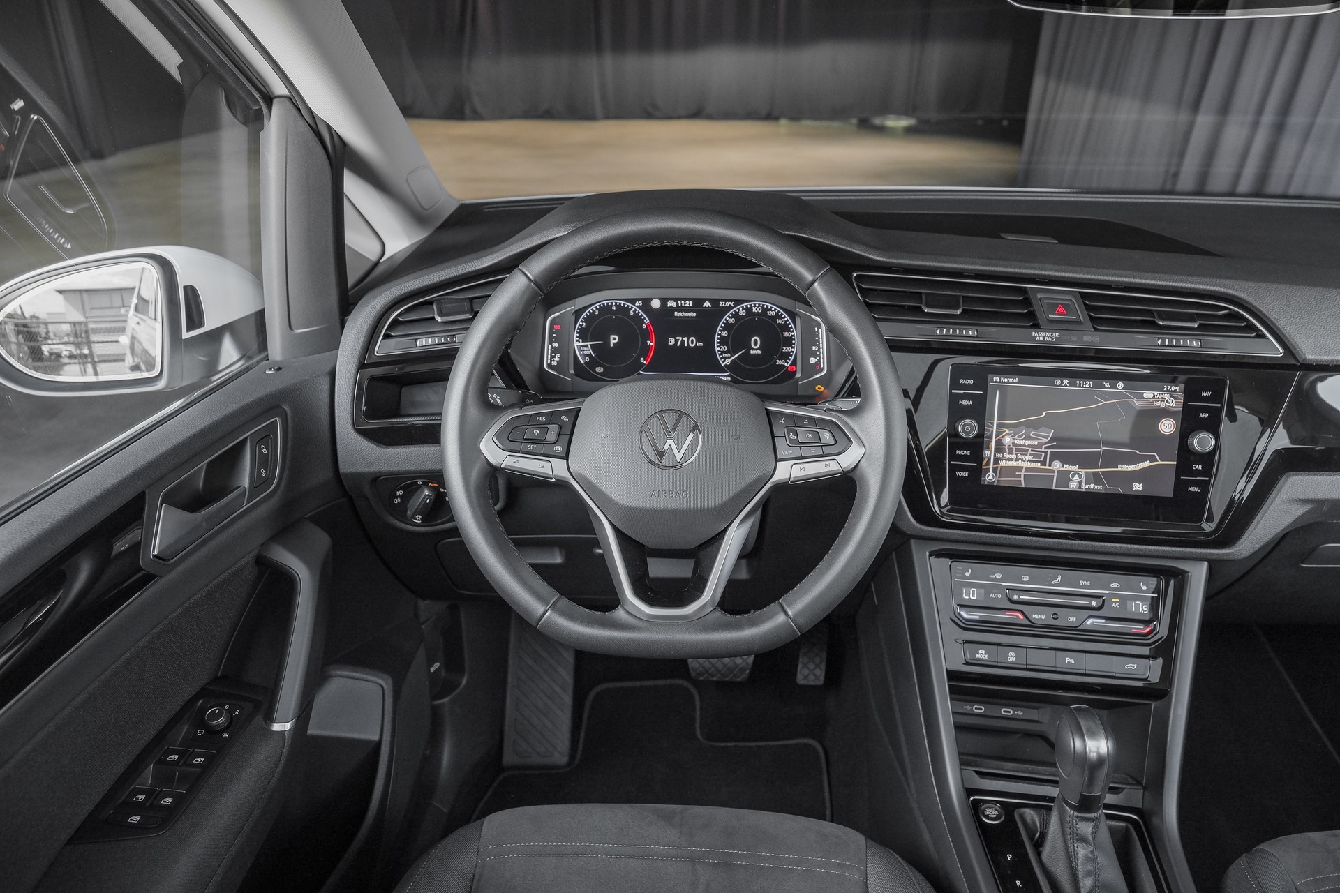VW Touran 1.5 TSI EVO Highline DSG-image-16
