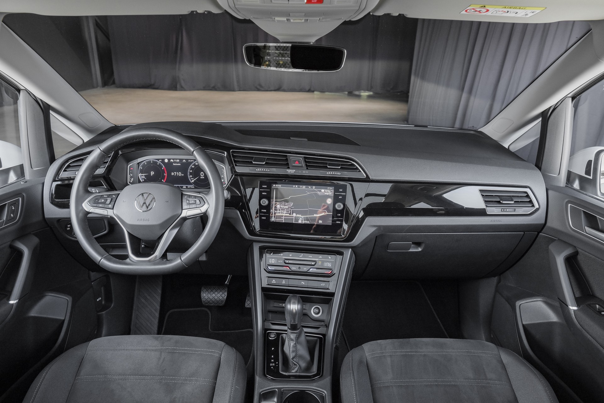 VW Touran 1.5 TSI EVO Highline DSG-image-15