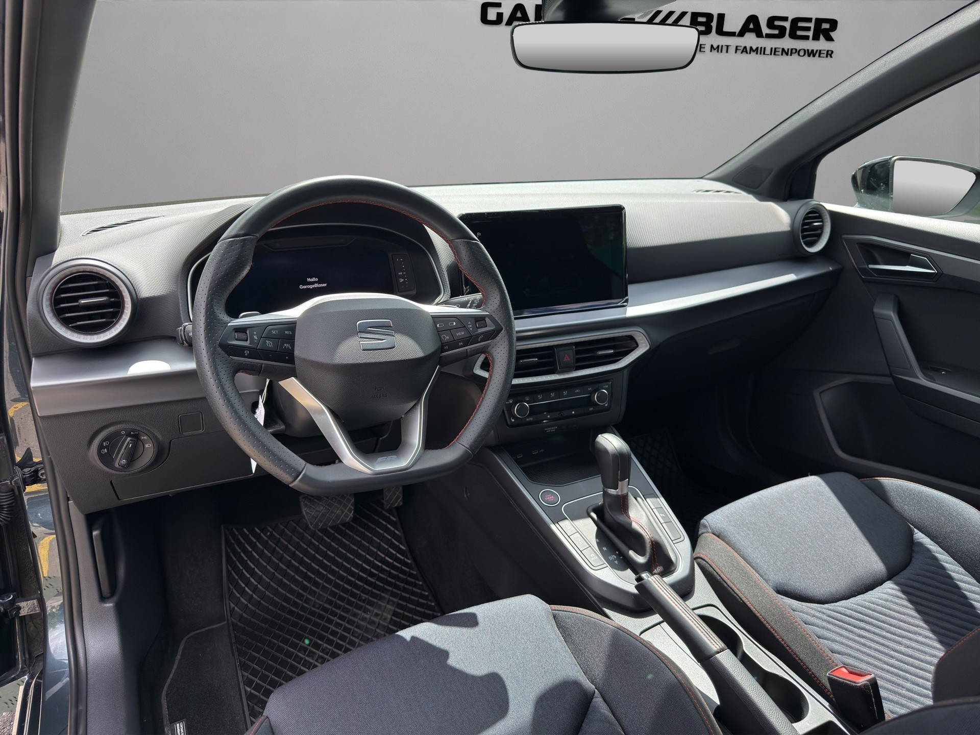 SEAT Ibiza 1.0 EcoTSI Anniversary DSG-image-6