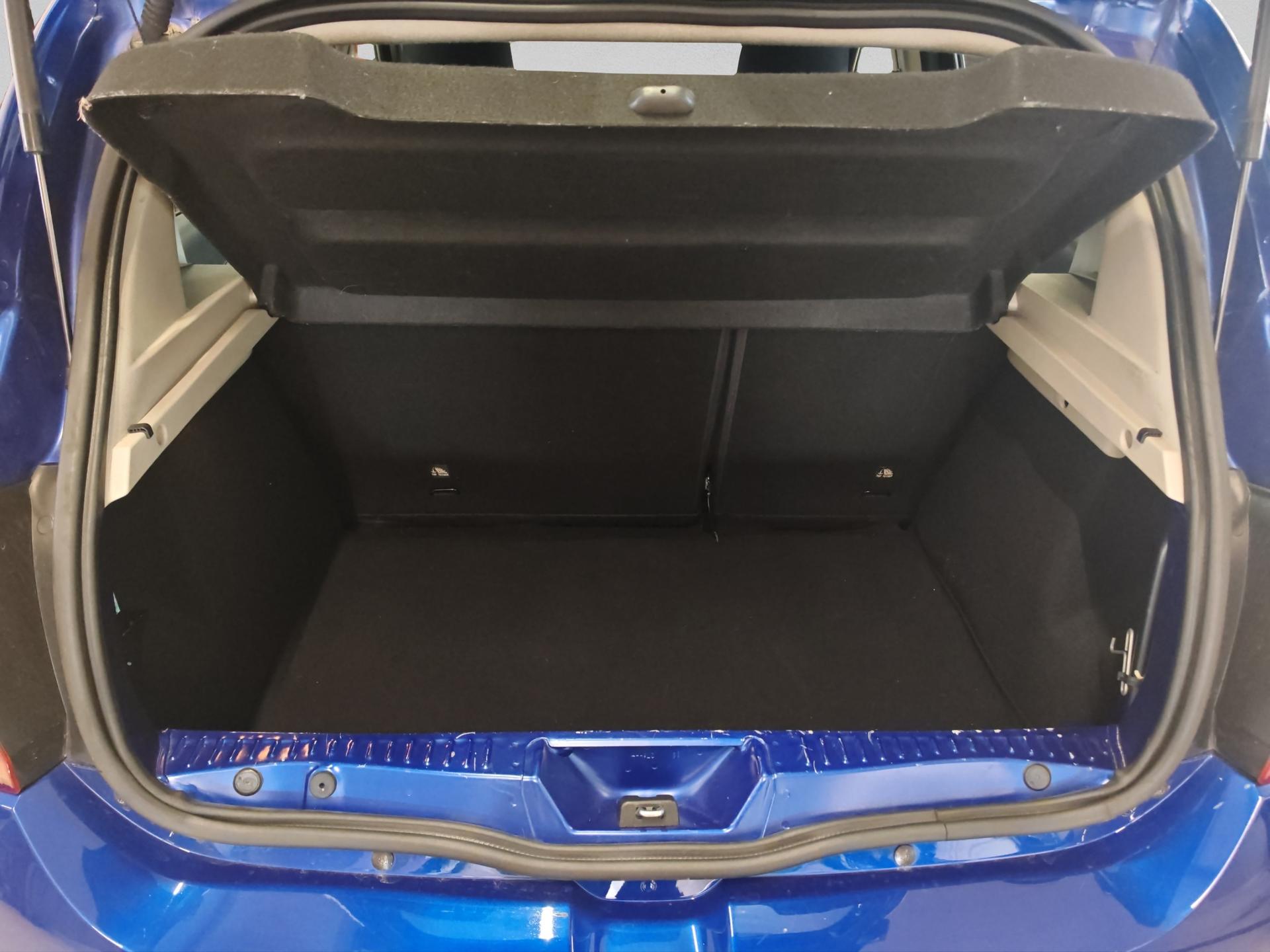 DACIA Sandero TCe 90 Celebration-image-15