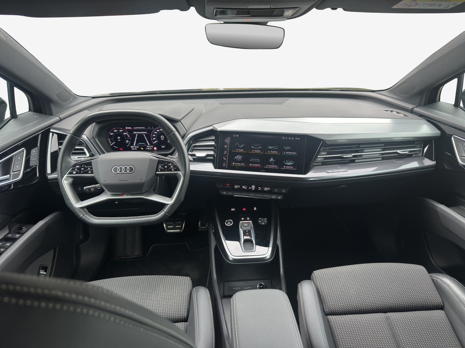 AUDI Q4 Sportback e-tron 50 quattro-image-8