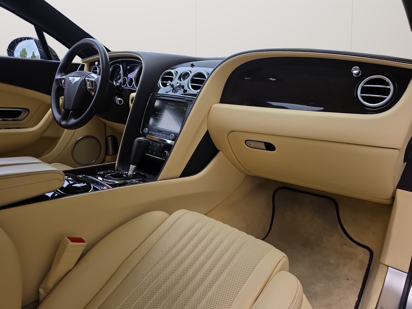 BENTLEY Continental GT 4.0 V8 Facelift- einer der letztgebauten Serie II-image-10