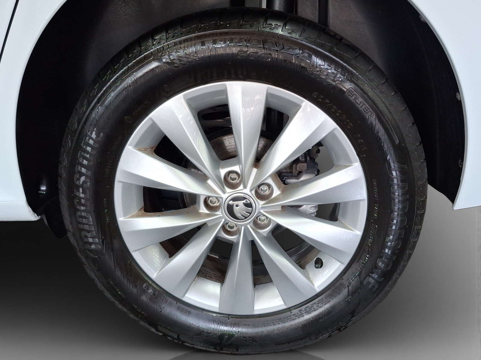 SKODA Kamiq 1.0 TSI Fresh DSG-image-13