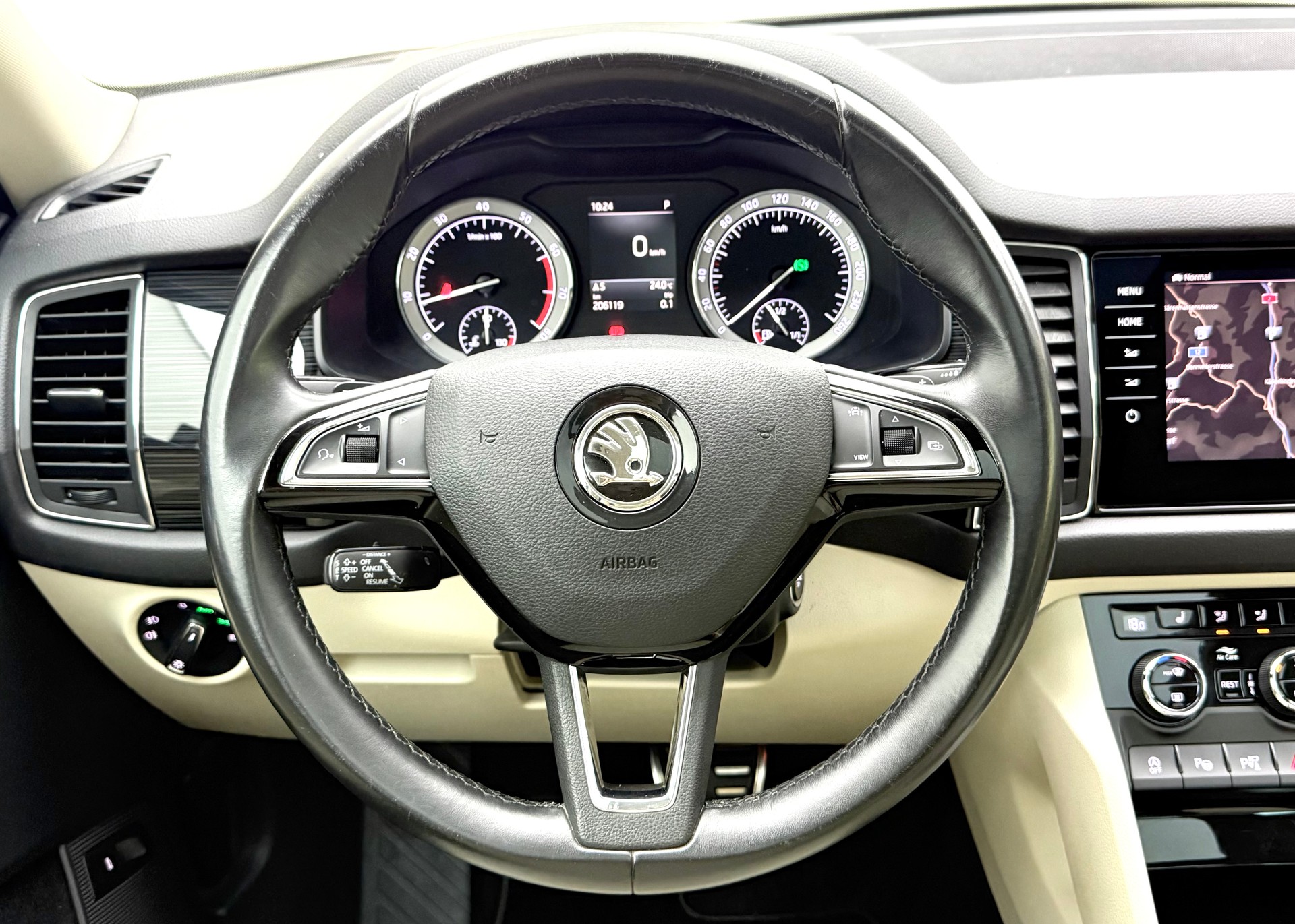 SKODA Kodiaq 2.0 TSI 4x4 Style-image-8