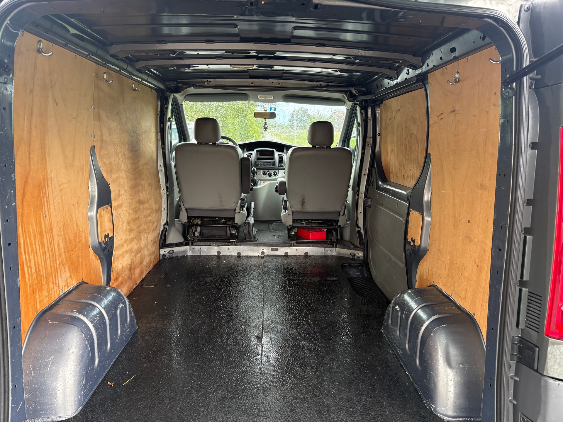 OPEL Vivaro 2.0 CDTI 2.7t L1H1-image-6