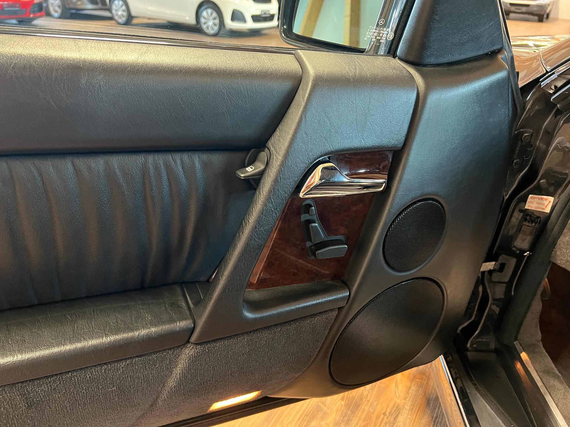 MERCEDES-BENZ SL 280-image-11