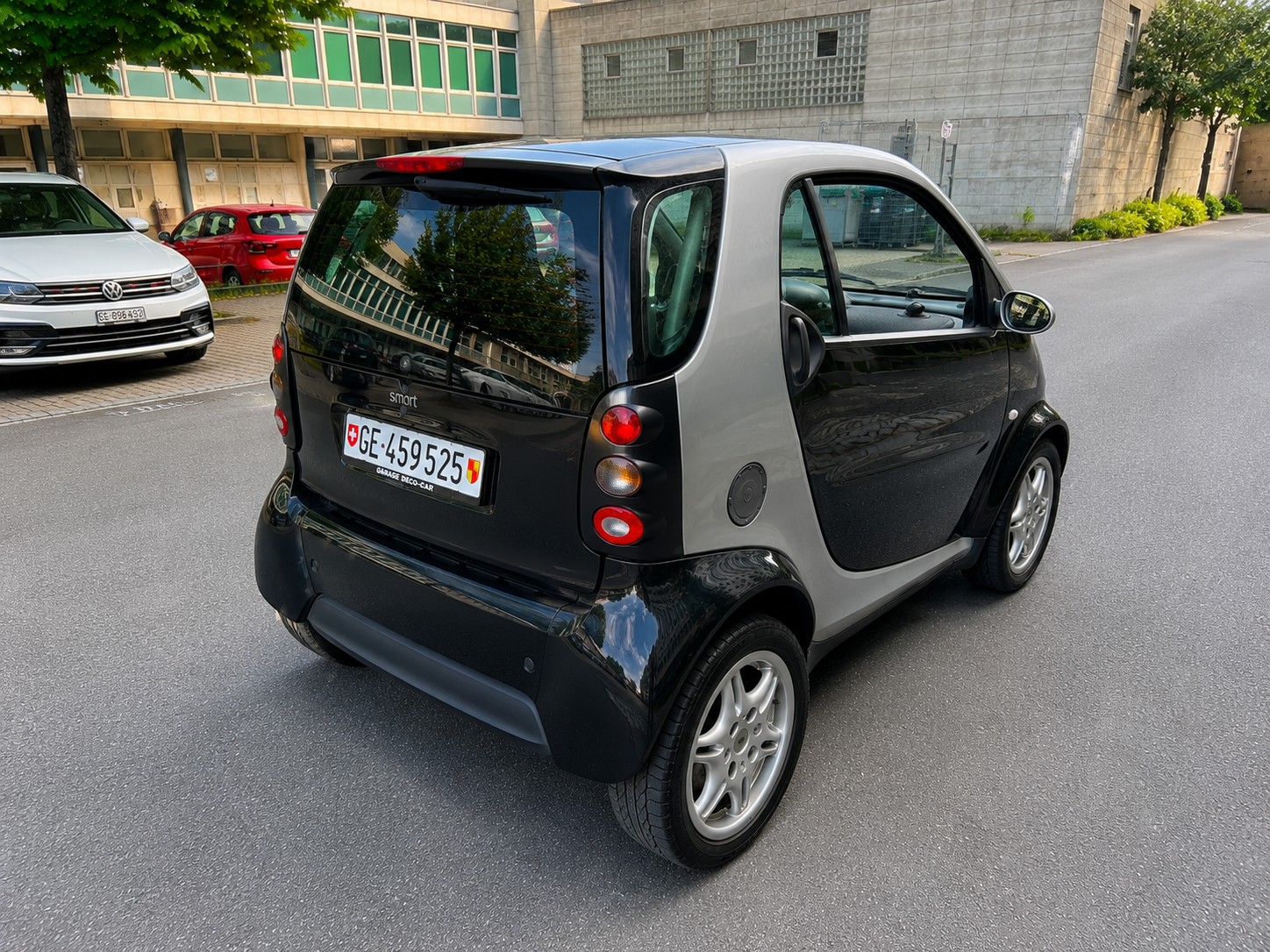 SMART FORTWO-image-3