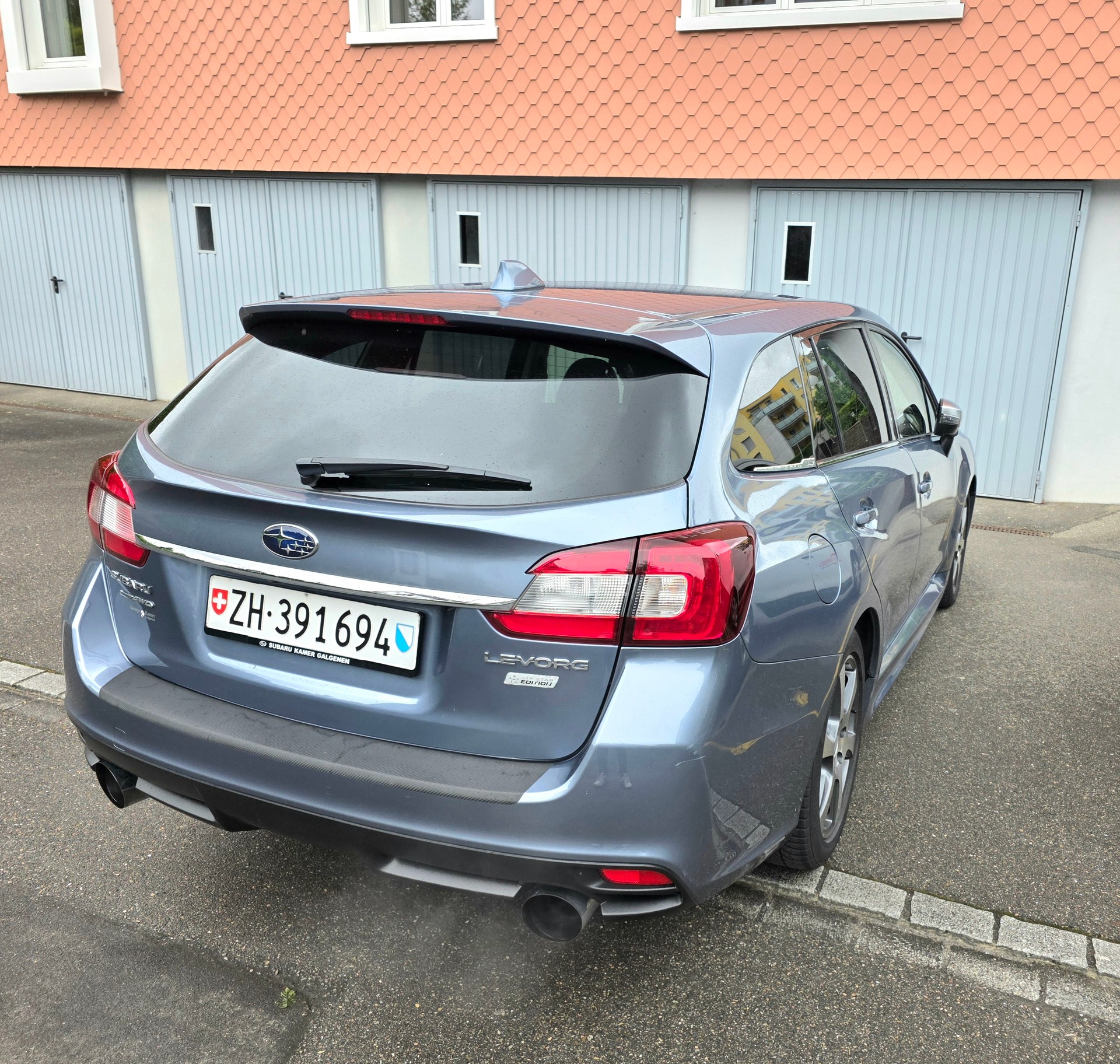 SUBARU 1.6 DIT Luxury S-image-1