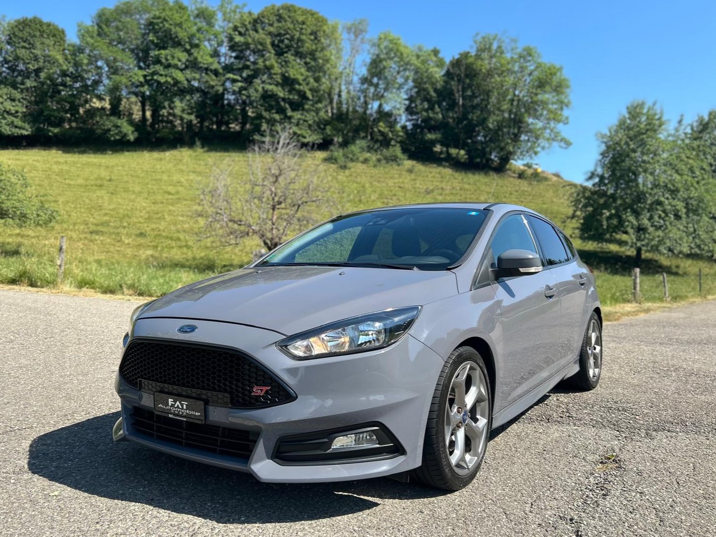 FORD Focus 2.0 TDCi ST2-image-0