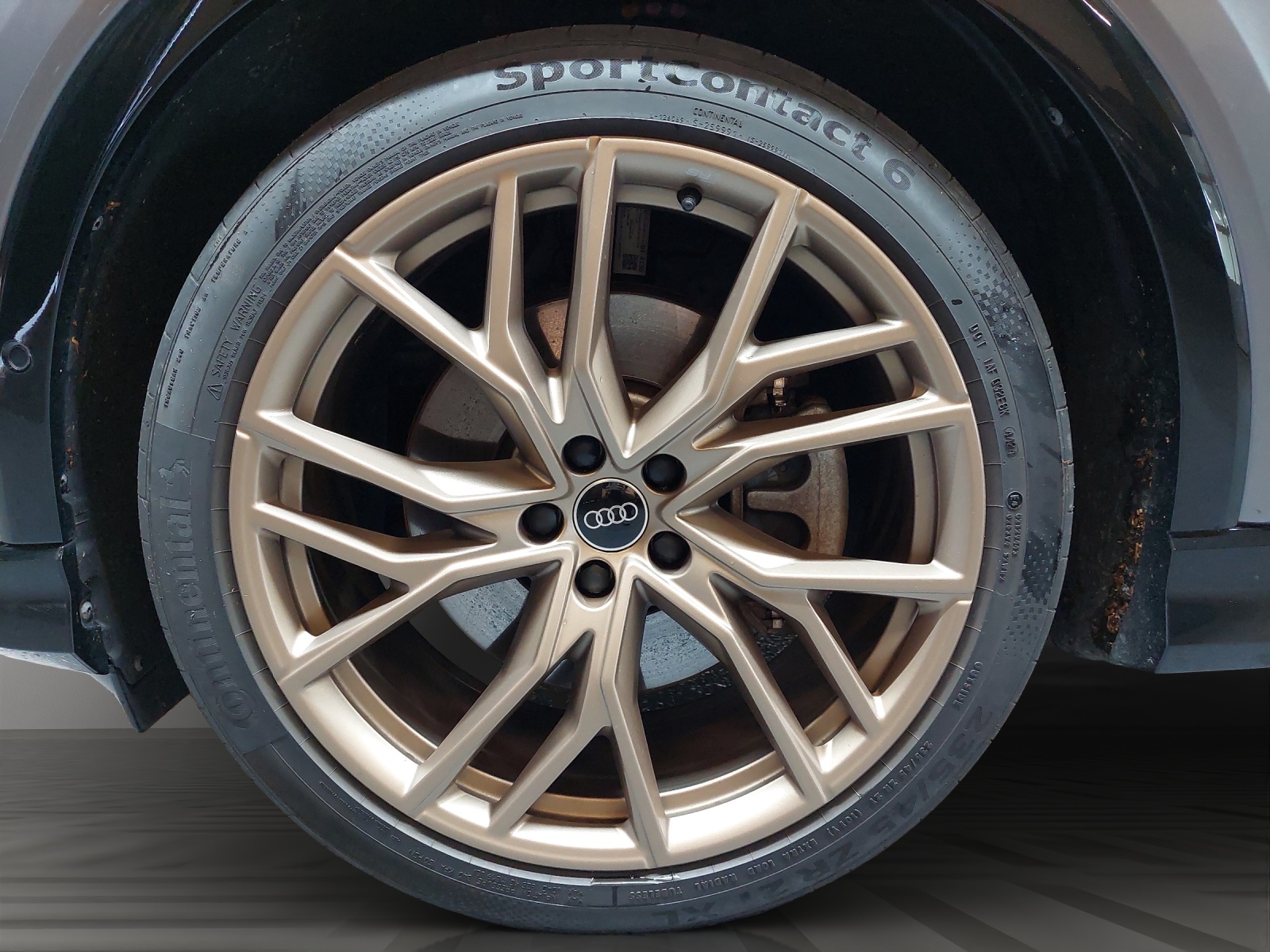 AUDI Q4 e-tron 40-image-12