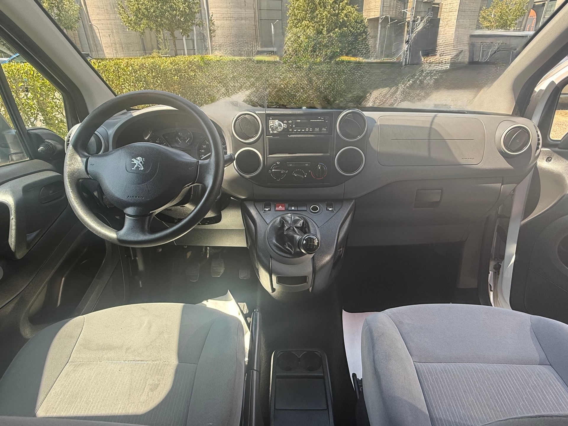 PEUGEOT Partner 1.6 Active-image-6