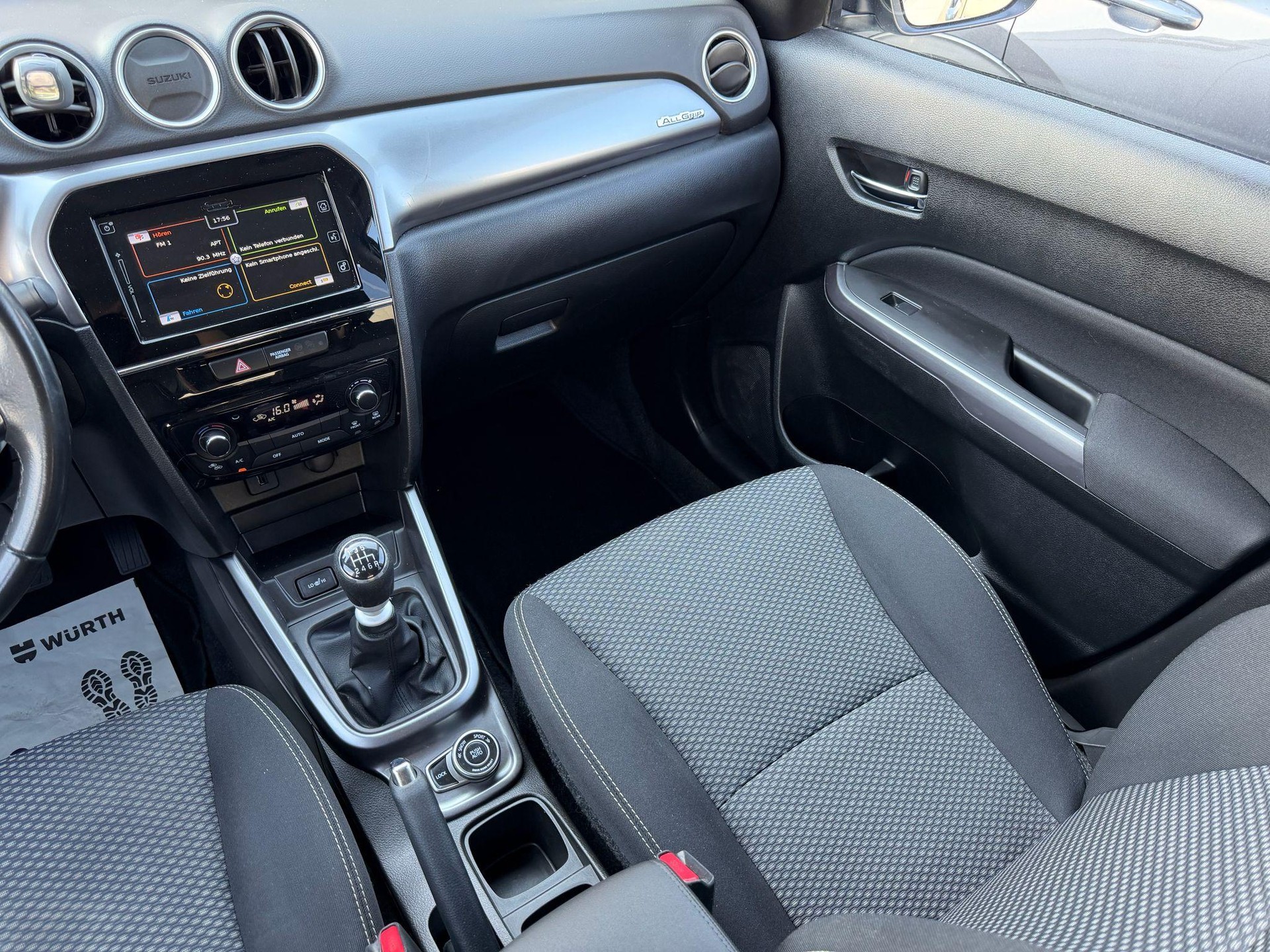 SUZUKI Vitara 1.4 T Generation Top Hybrid 4x4-image-12