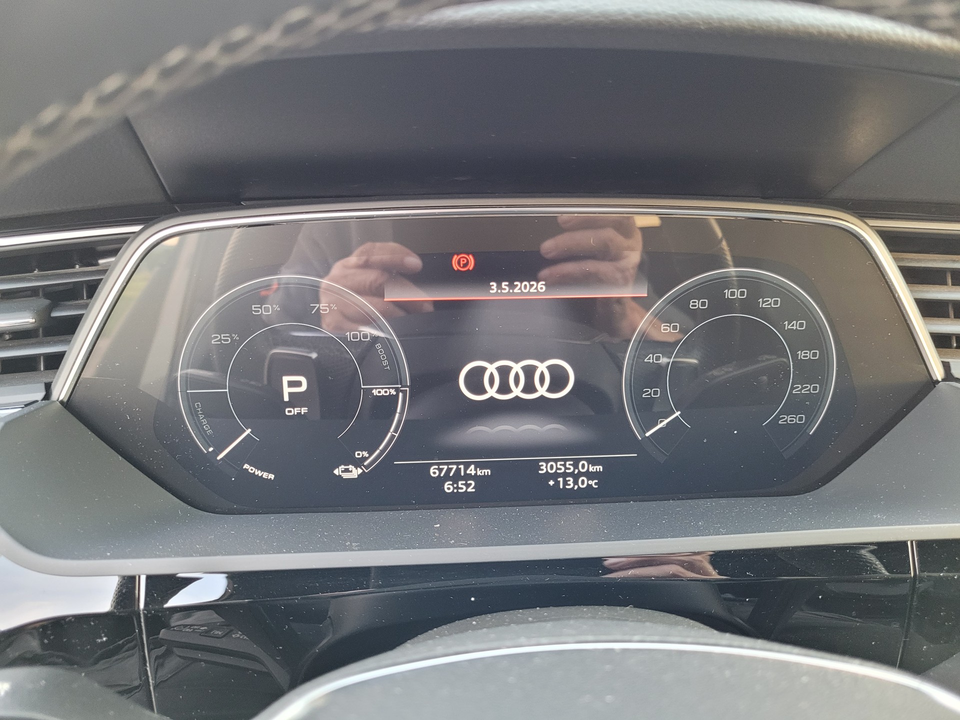 AUDI 55 S Line Black Edition quattro-image-3