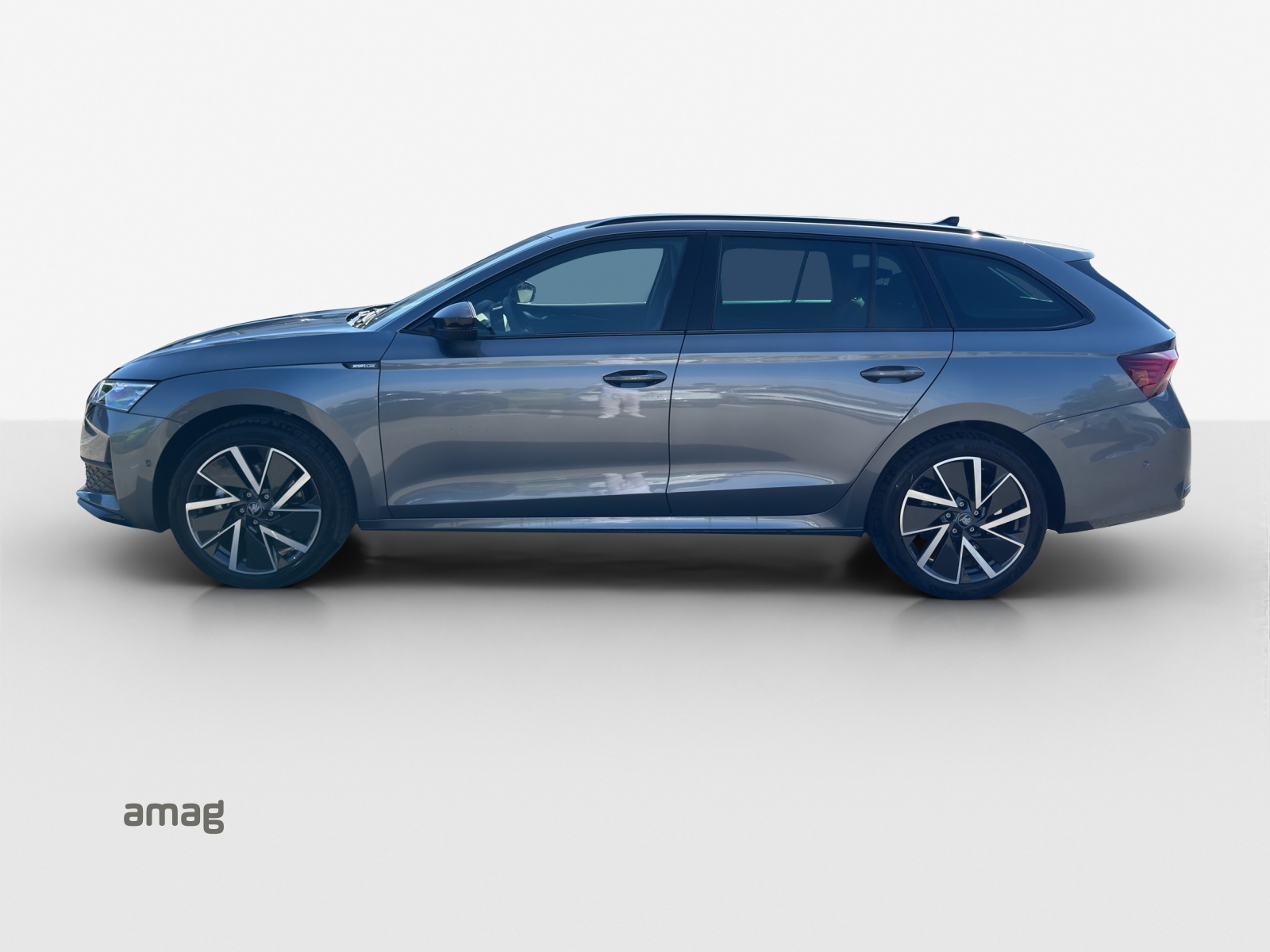 SKODA Octavia Sportline Dynamic-image-1