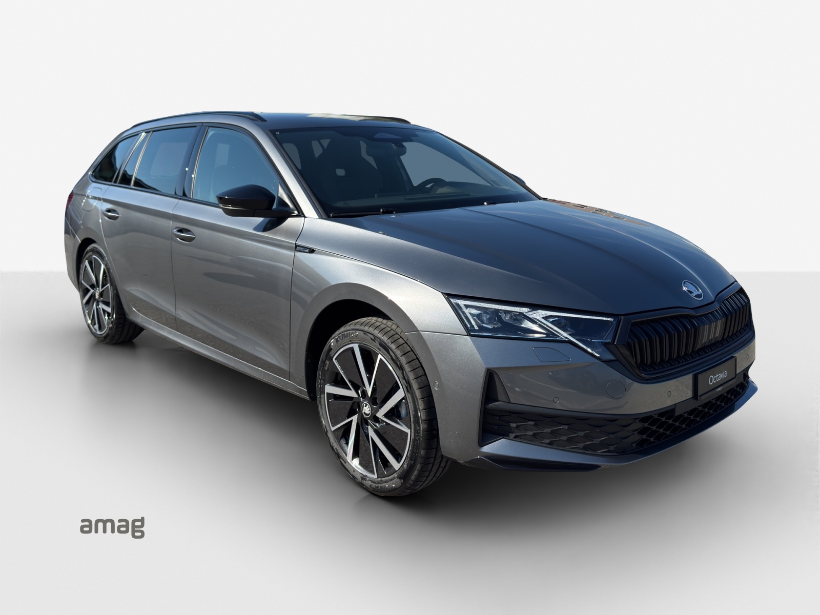 SKODA Octavia Sportline Dynamic-image-5