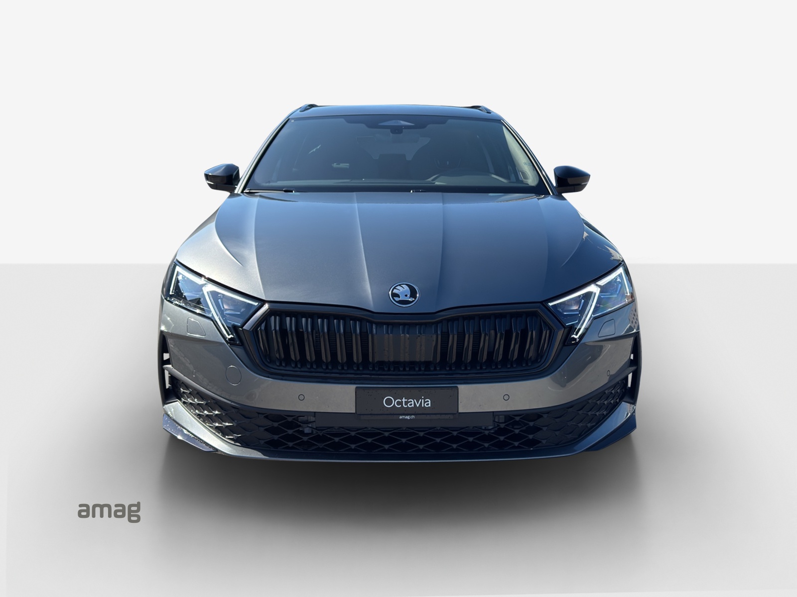 SKODA Octavia Sportline Dynamic-image-6