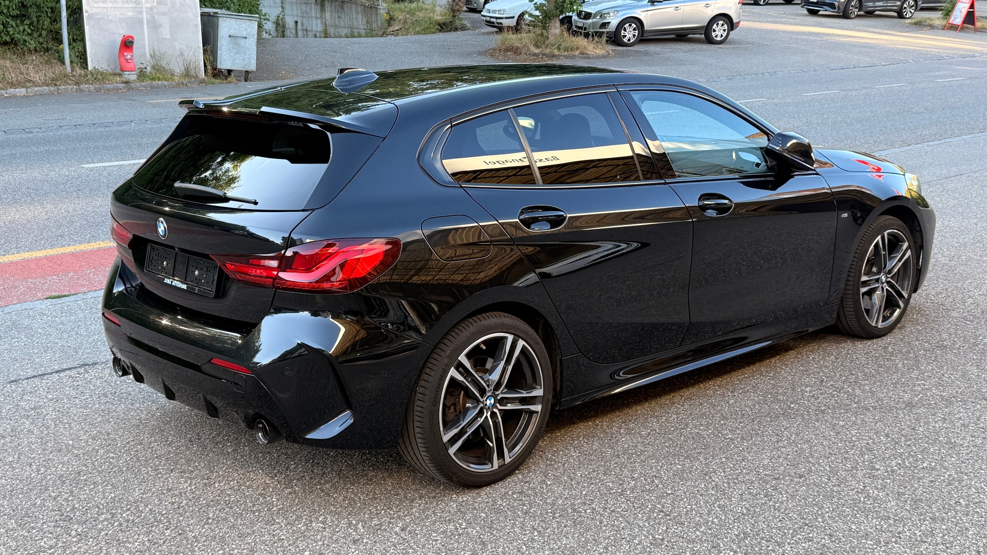 BMW 120d xDrive Steptronic M Sport-image-4
