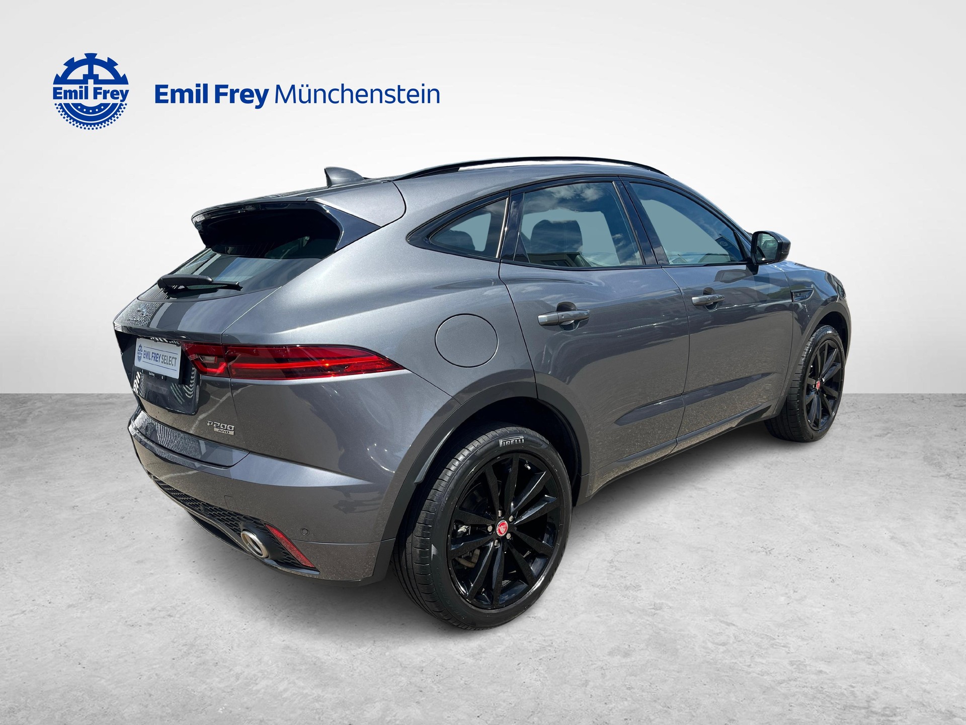 JAGUAR E-Pace 2.0 T 200 R-Dynamic S AWD-image-4