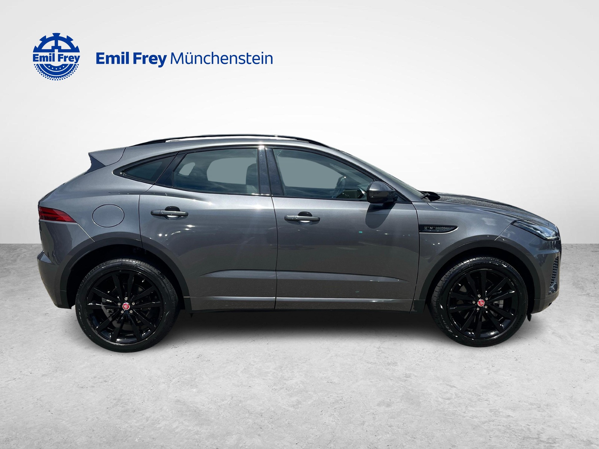 JAGUAR E-Pace 2.0 T 200 R-Dynamic S AWD-image-5