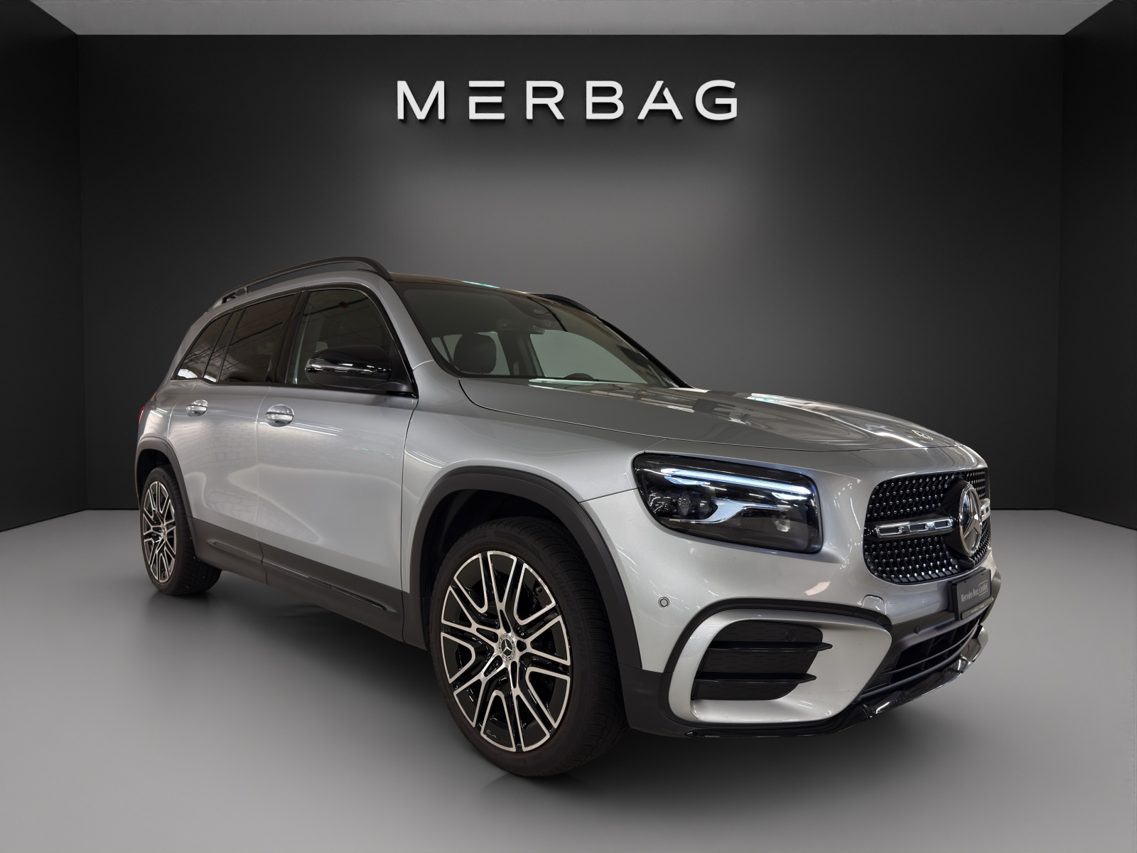 MERCEDES-BENZ GLB 220 4Matic 8G-Tronic-image-0