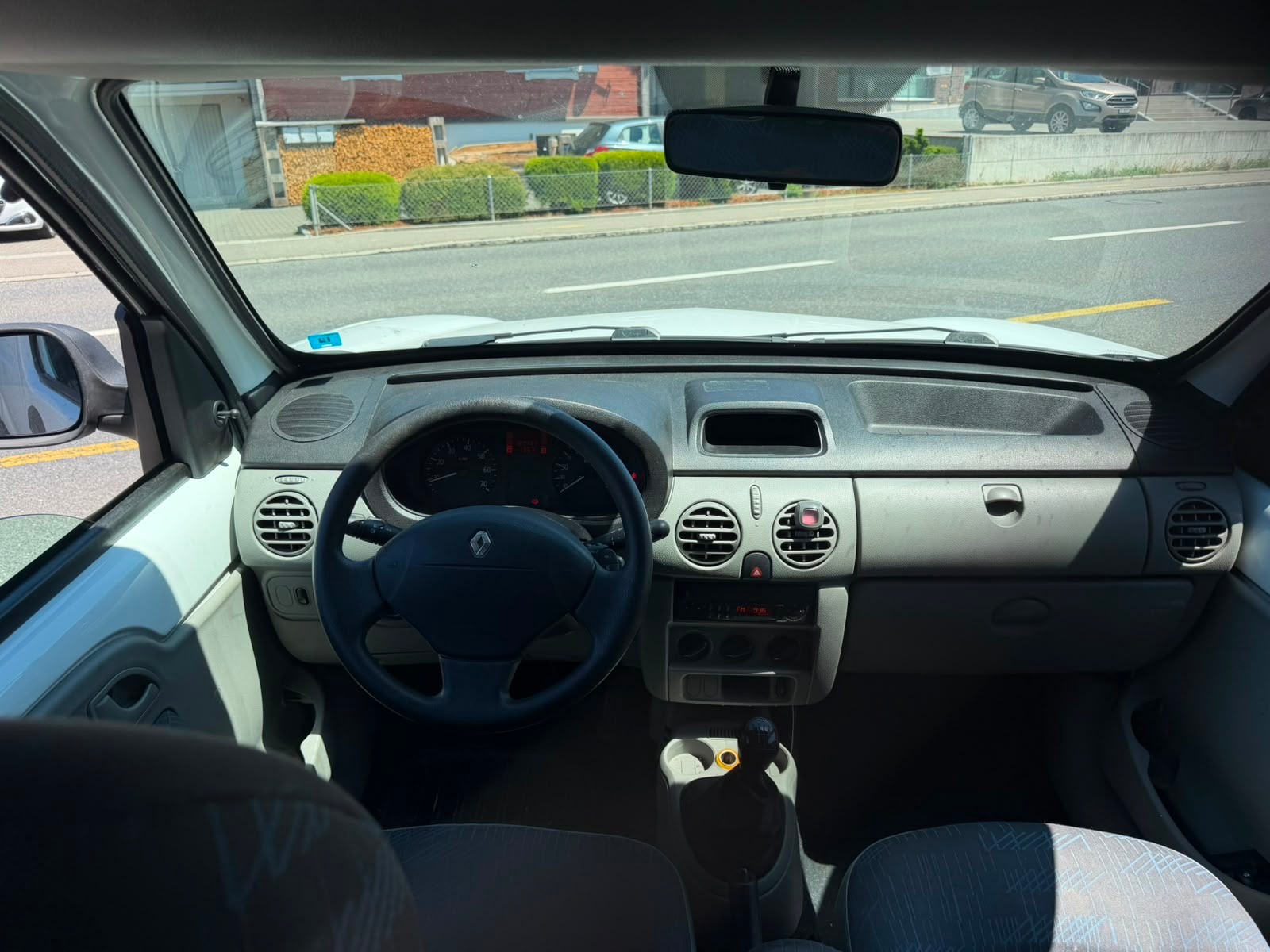RENAULT Kangoo 1.2 16V Business-image-9