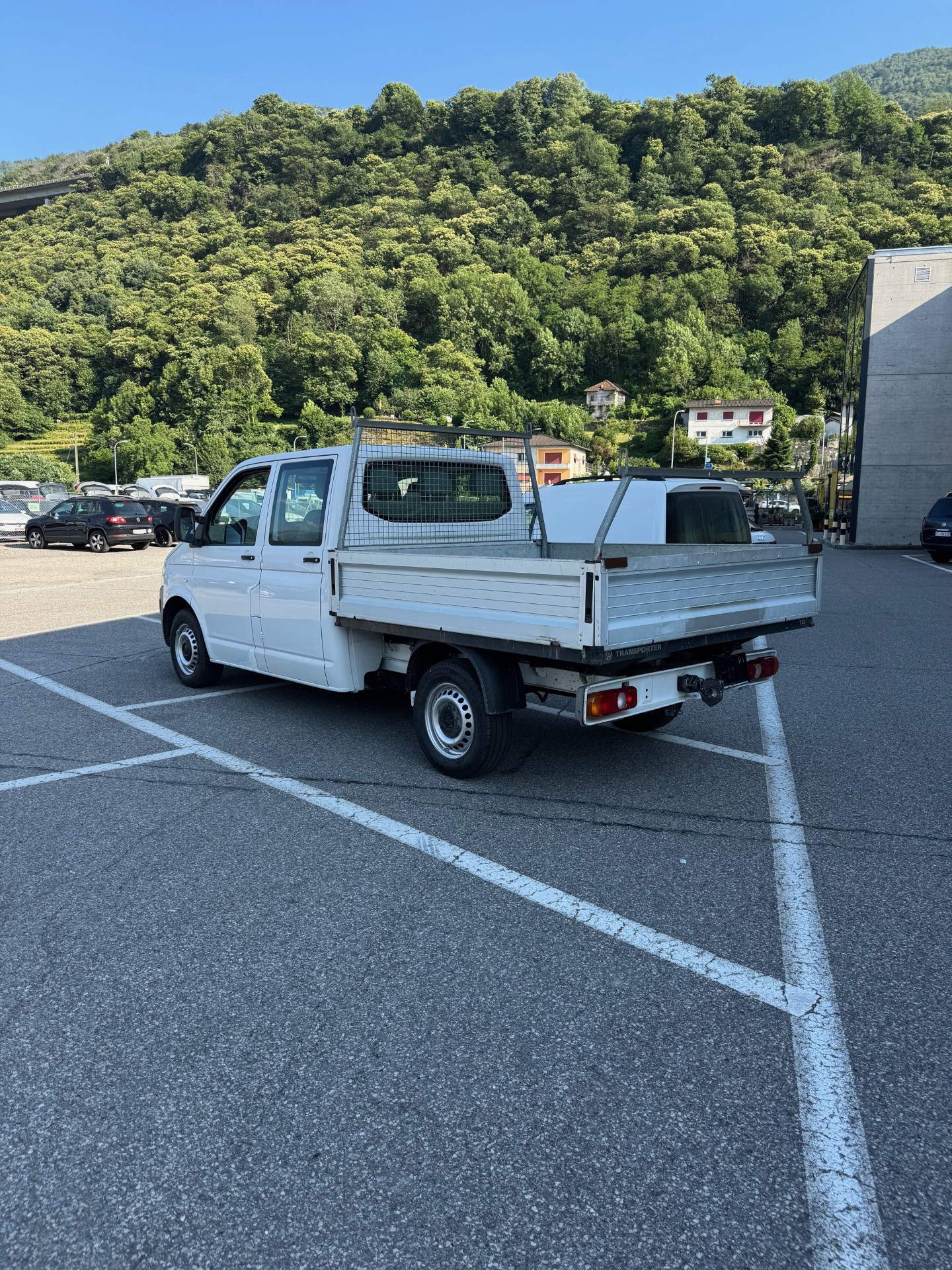 VW T5 2.0 TDI-image-2