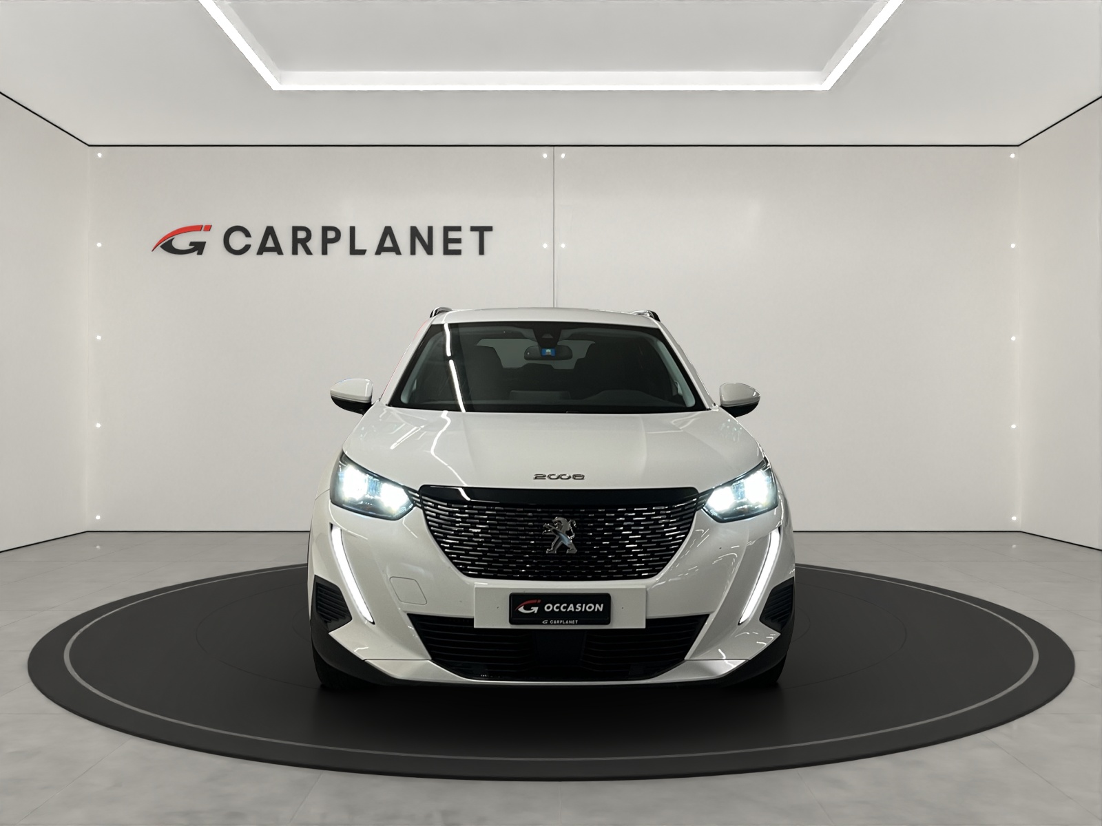 PEUGEOT 2008 1.2 PureTech 130 Allure-image-1