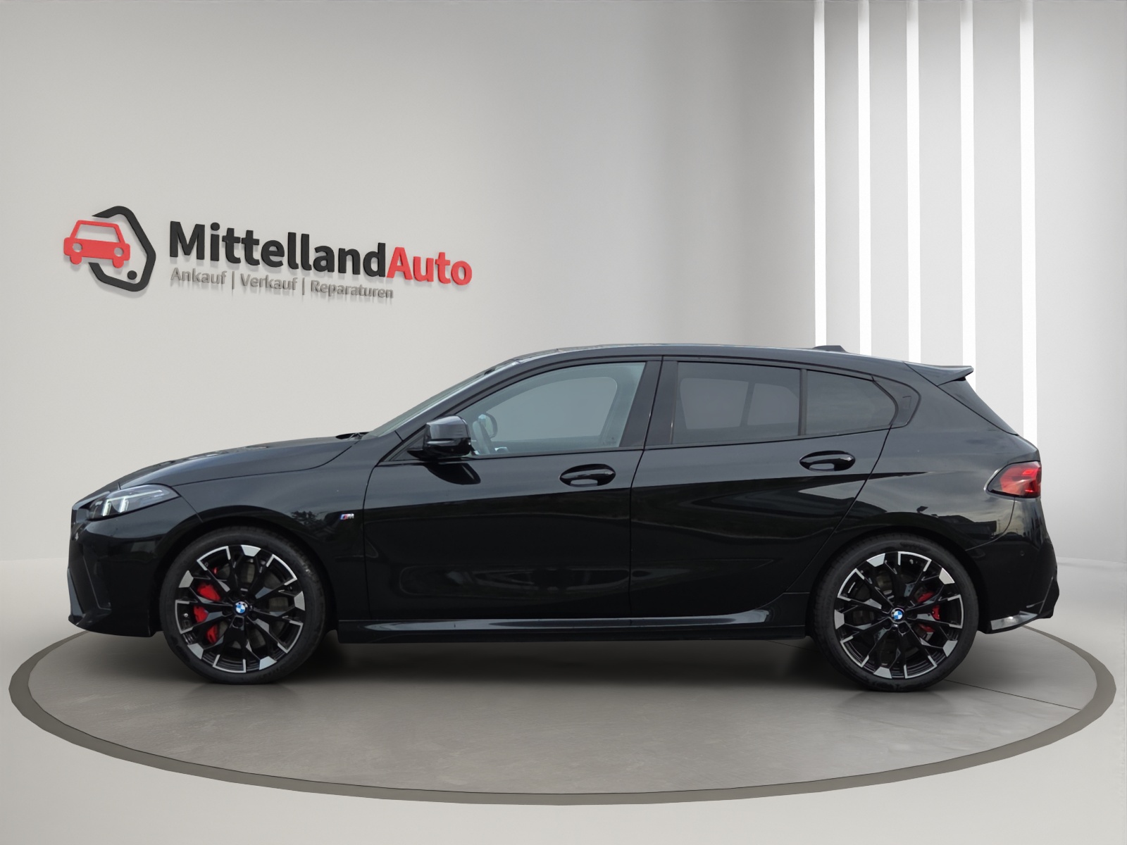 BMW M135 xDrive M Sport Pro-image-4