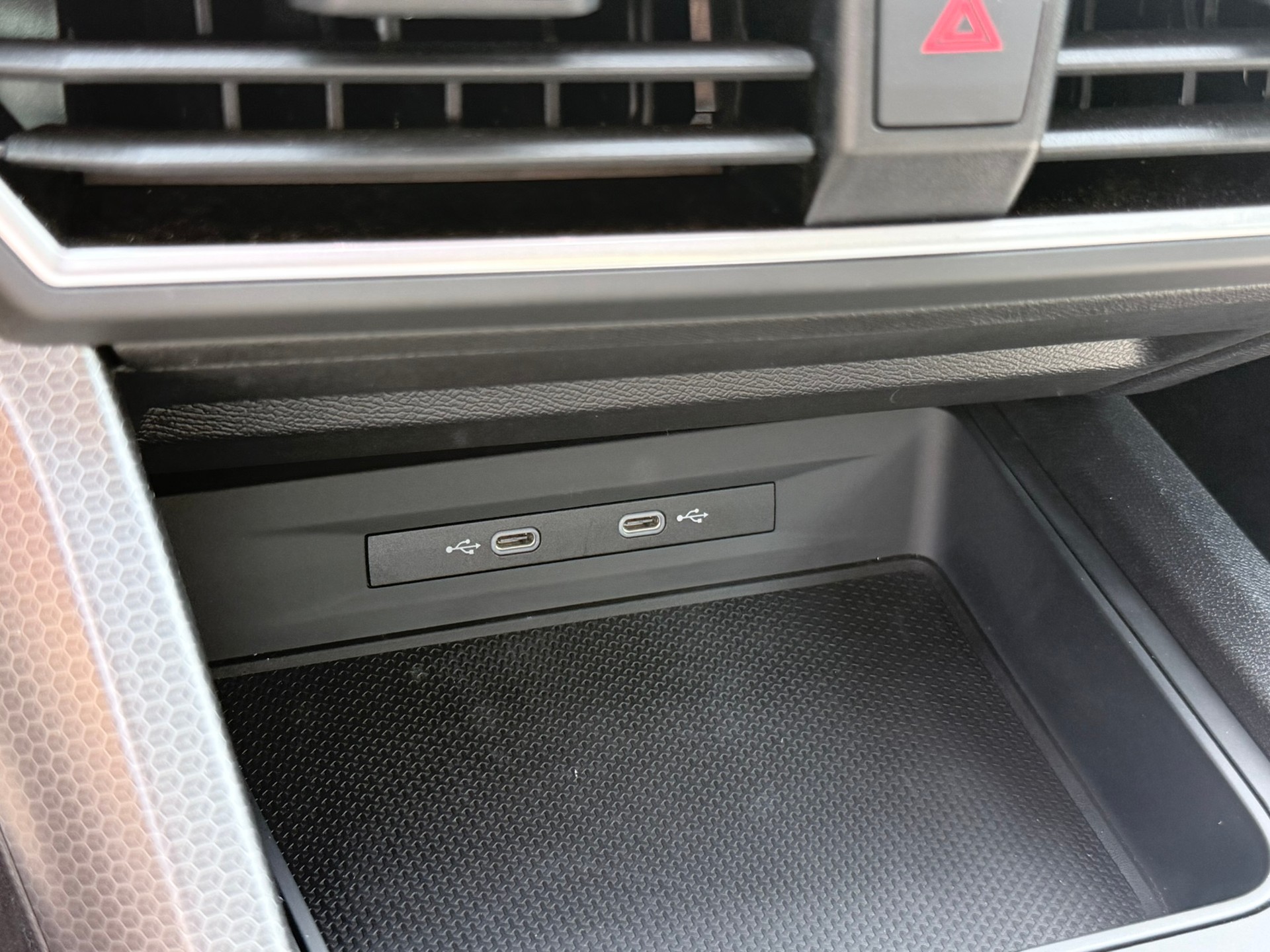SEAT Leon ST 2.0 TDI EVO DSG Style-image-27