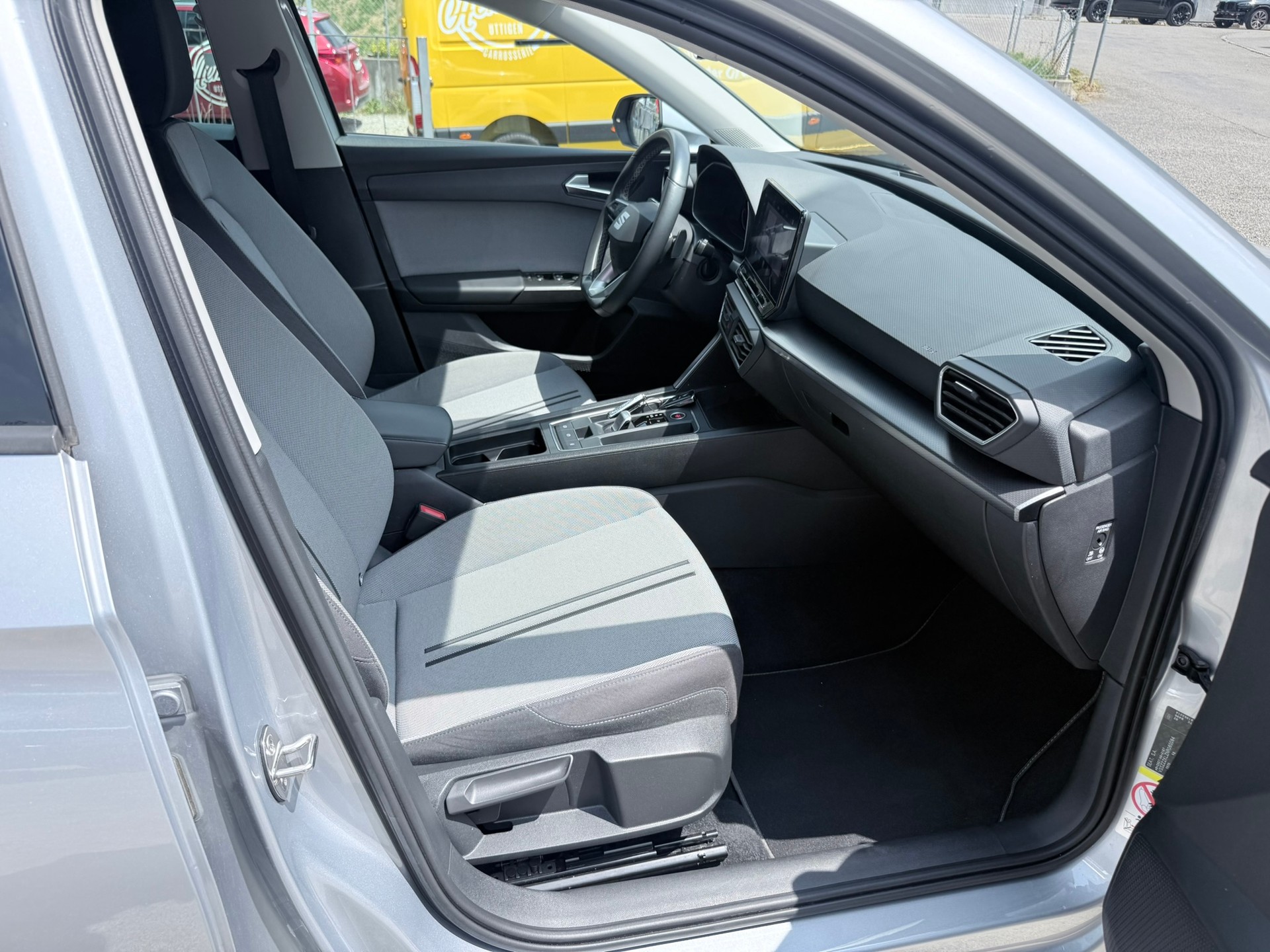 SEAT Leon ST 2.0 TDI EVO DSG Style-image-11
